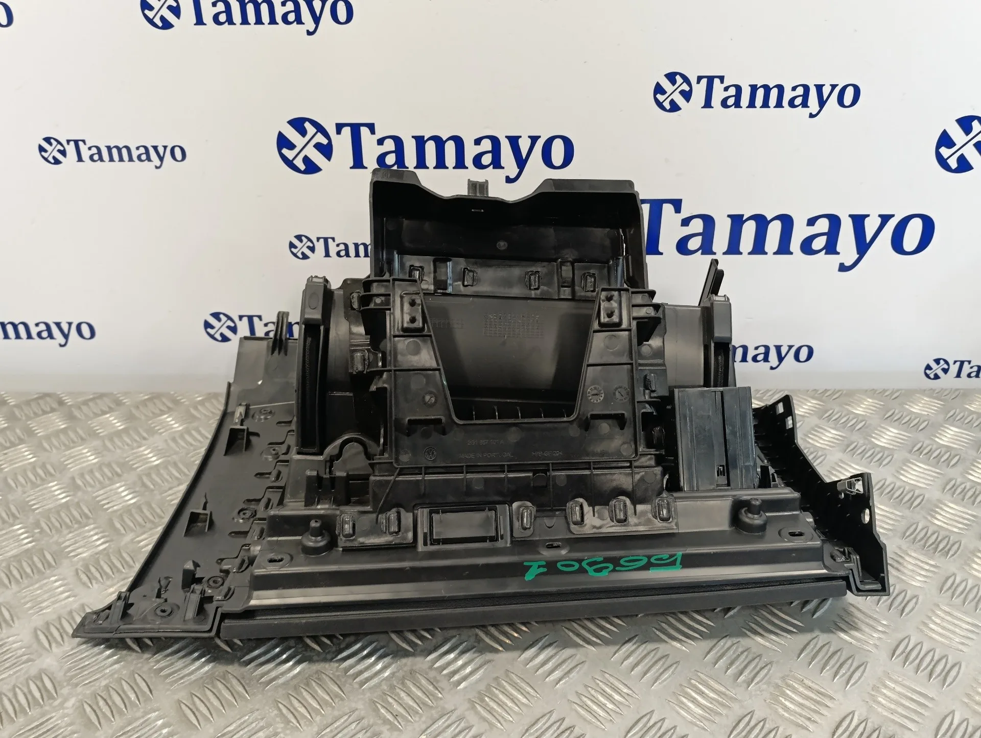 Guantera para Volkswagen Polo