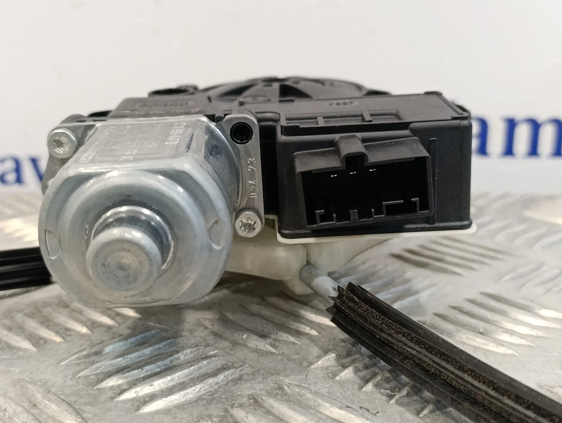Elevalunas Trasero Izquierdo para Volkswagen Polo