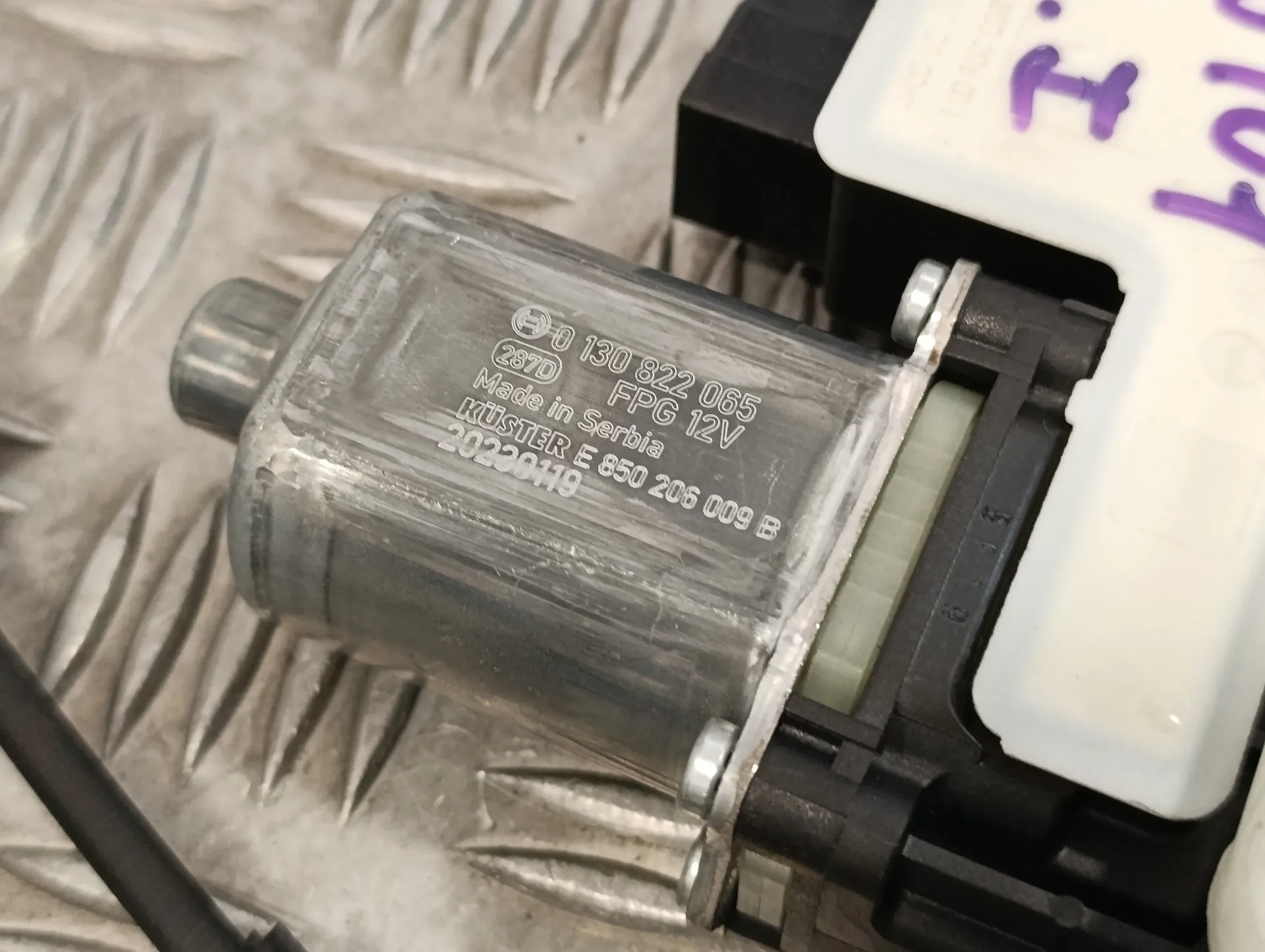 Elevalunas Delantero Izquierdo para Volkswagen Polo
