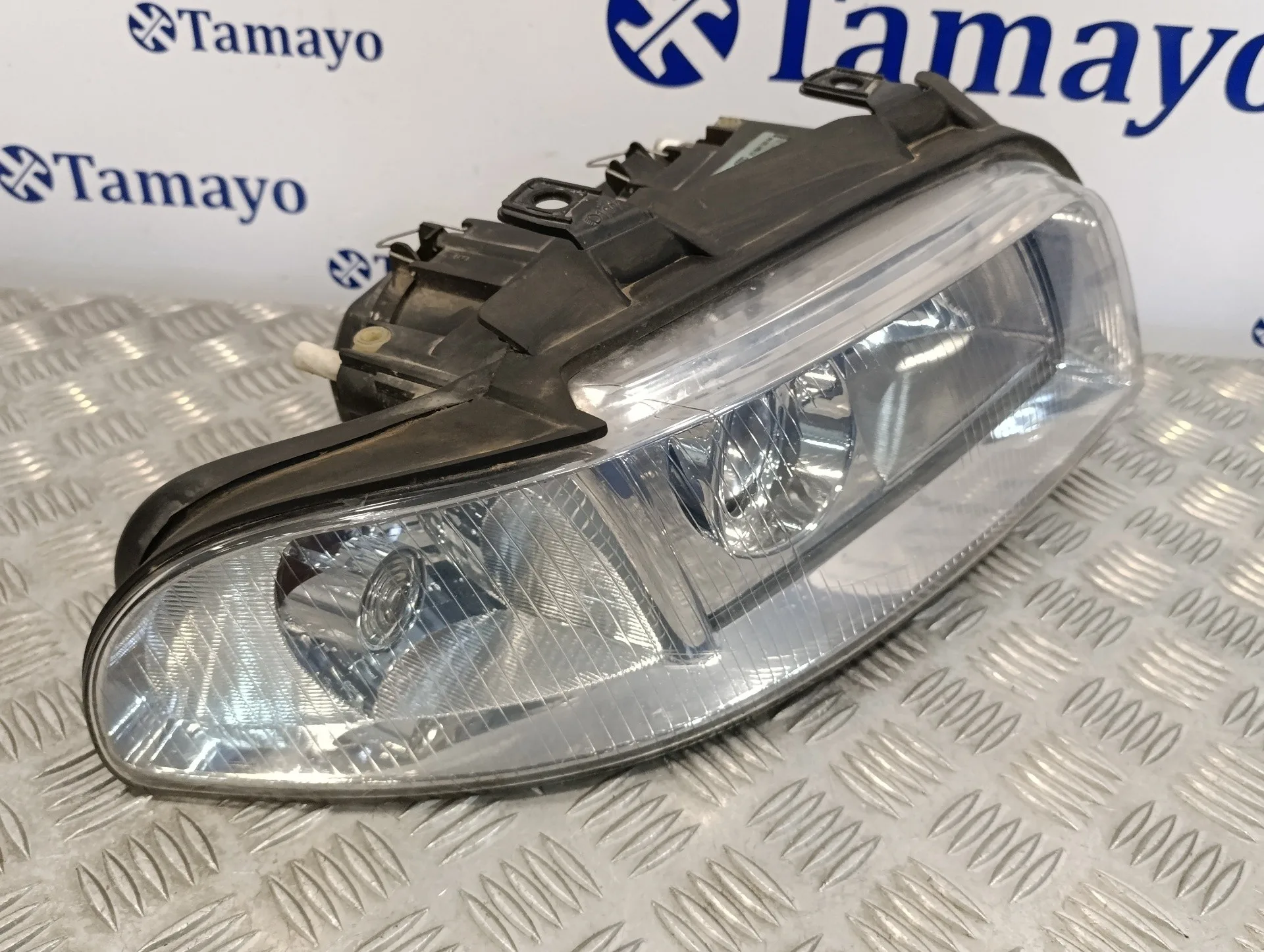 Faro Derecho para Audi A4 Berlina (B5)