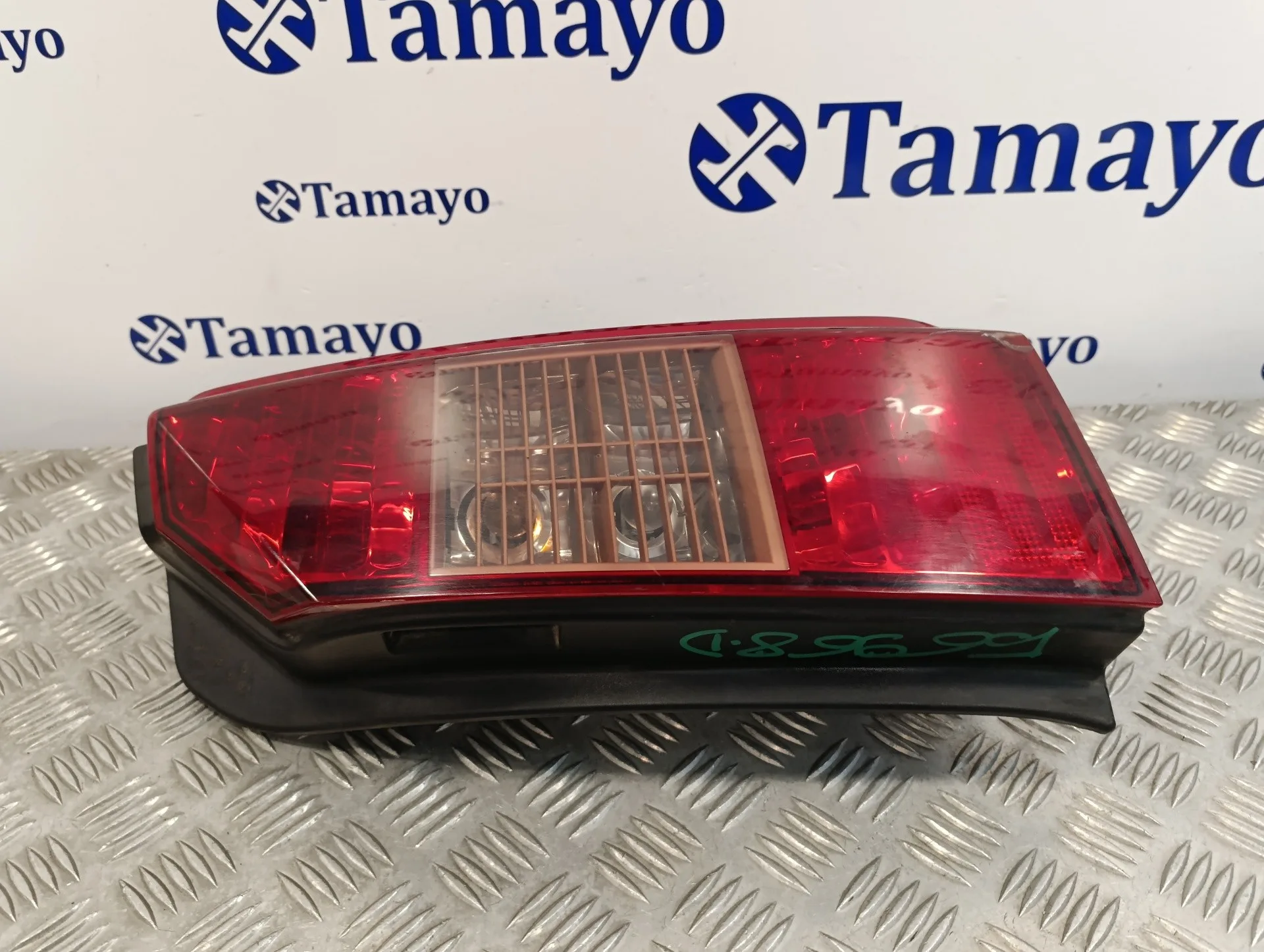 Piloto Trasero Derecho para Fiat Idea (135)
