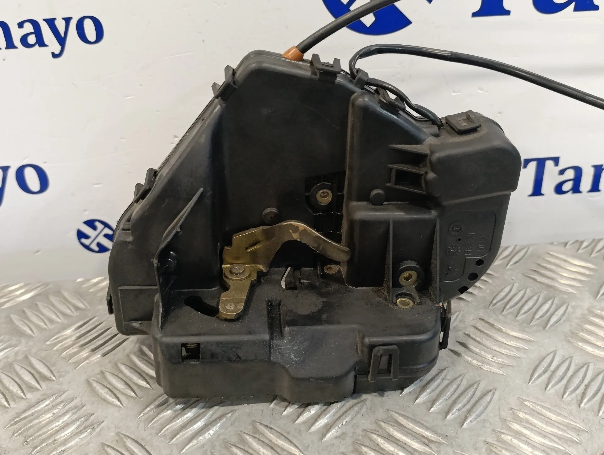 Cerradura Puerta Trasera Derecha para Mercedes-Benz Clase C (W203) Berlina
