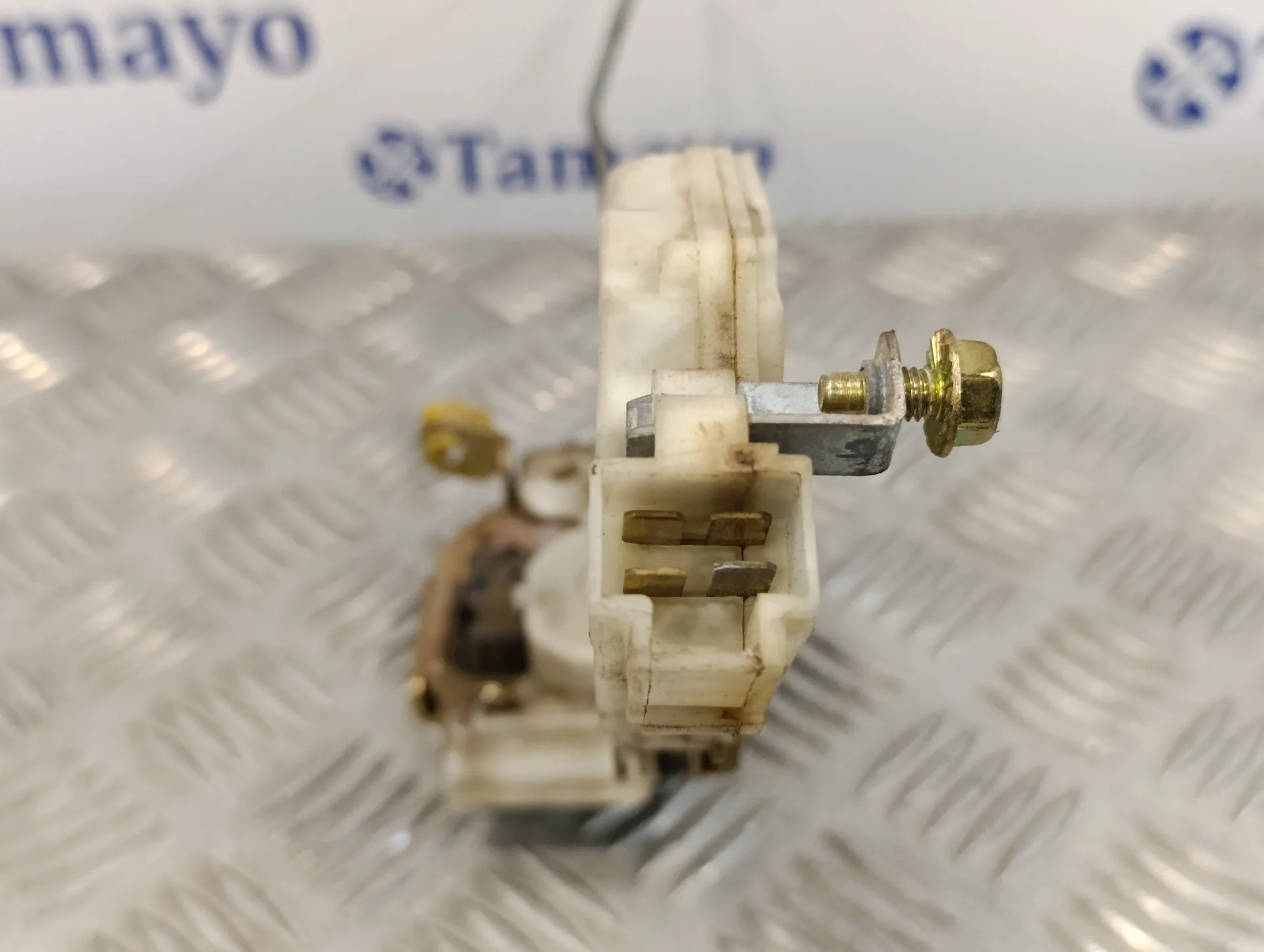 Cerradura Puerta Delantera Derecha para Nissan Terrano/Terrano.ii (R20)