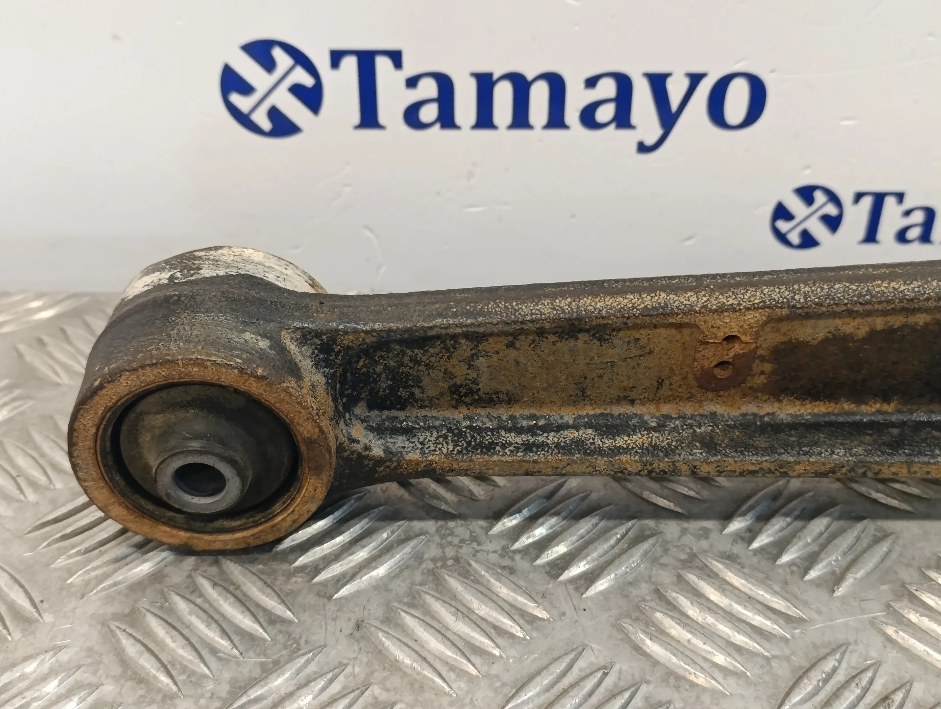 Brazo Suspension Inferior Trasero Derecho para Suzuki Jimny Sn (Fj)