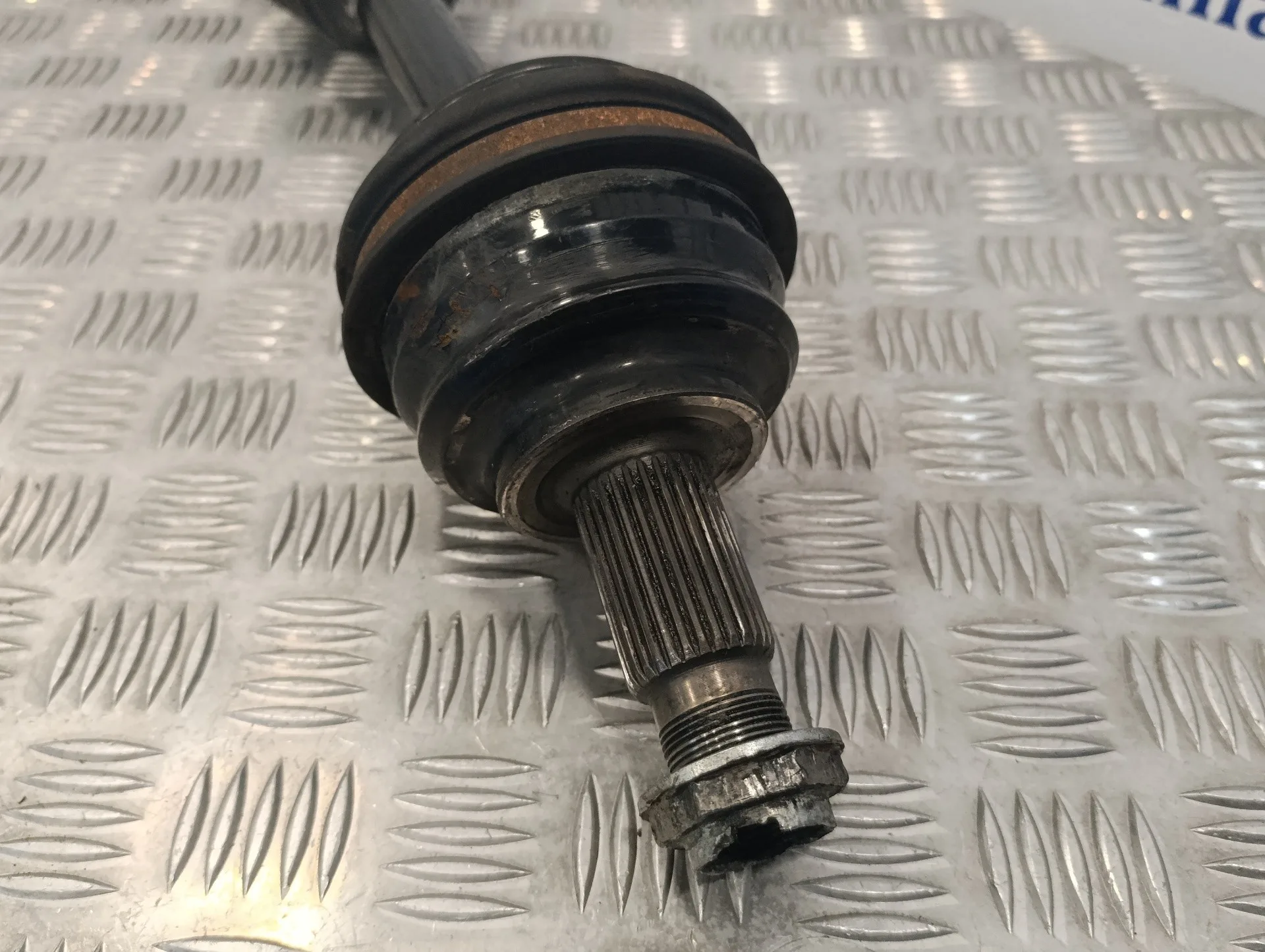 Transmision Delantera Izquierda para Bmw X5 (E53)