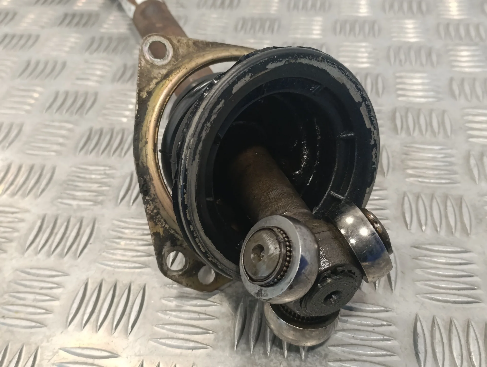 Transmision Delantera Izquierda para Opel Vivaro