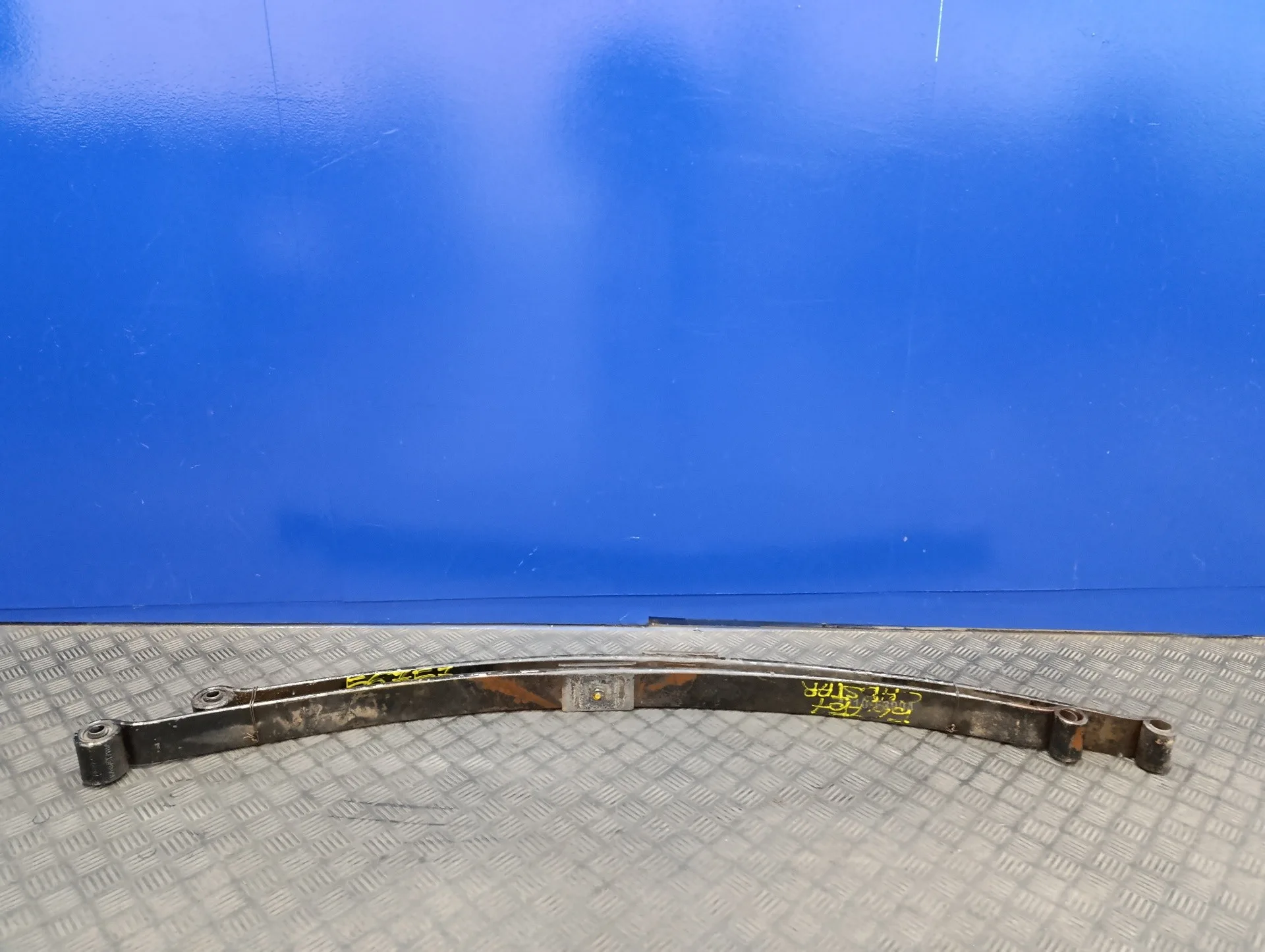 Ballesta Trasera para Nissan Cabstar