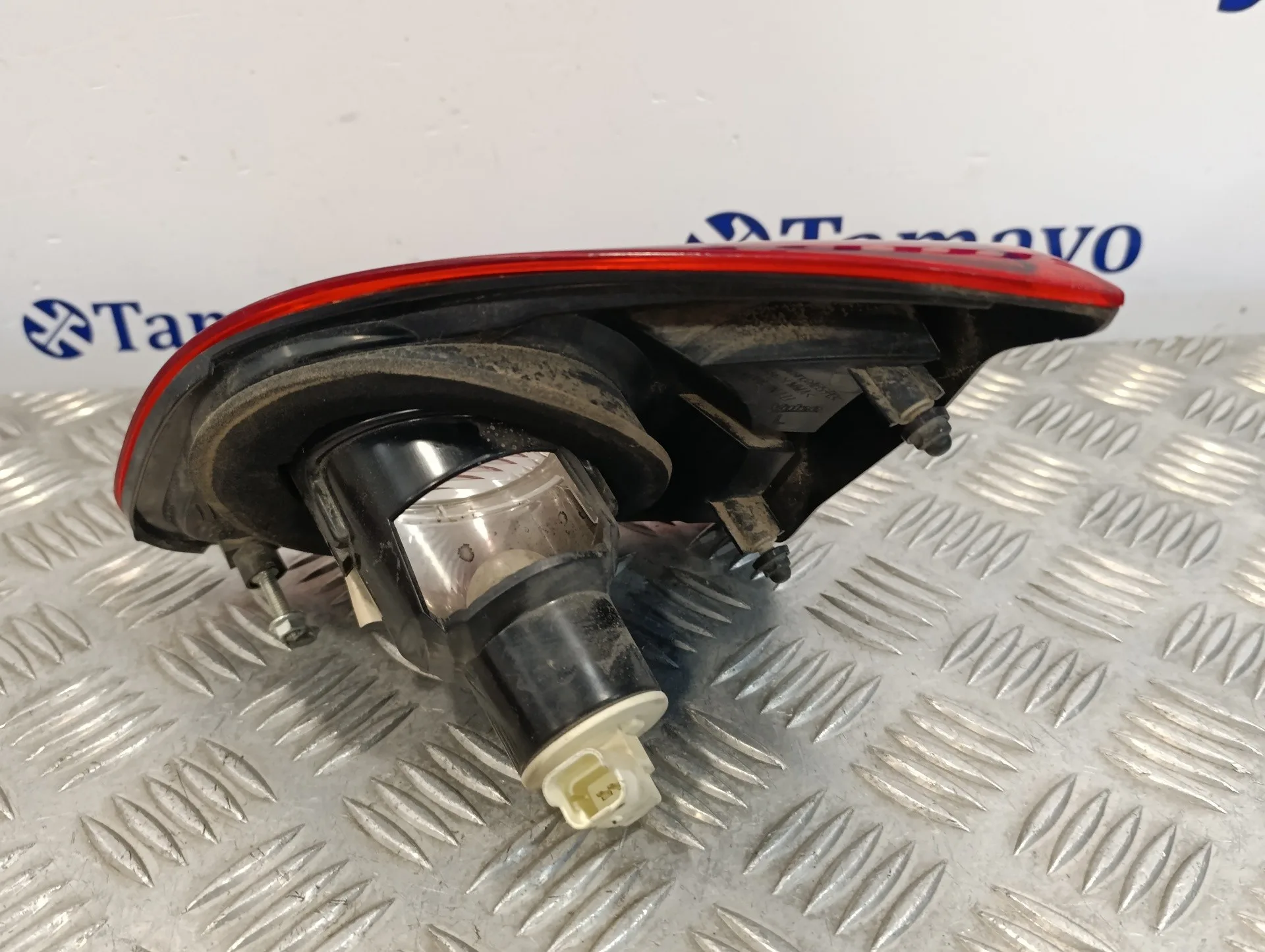 Piloto Trasero Izquierdo Interior para Nissan Qashqai (J10)