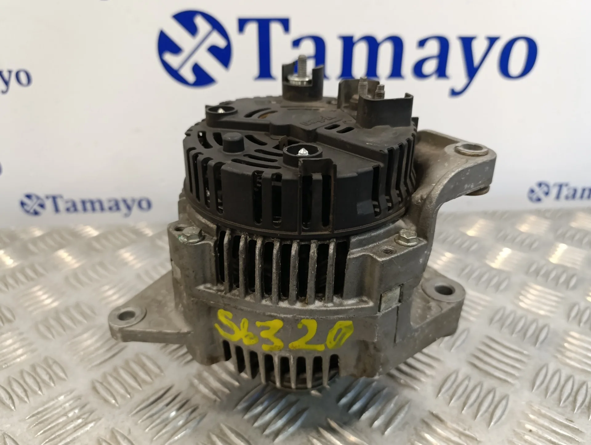 Alternador para Renault Laguna (B56)