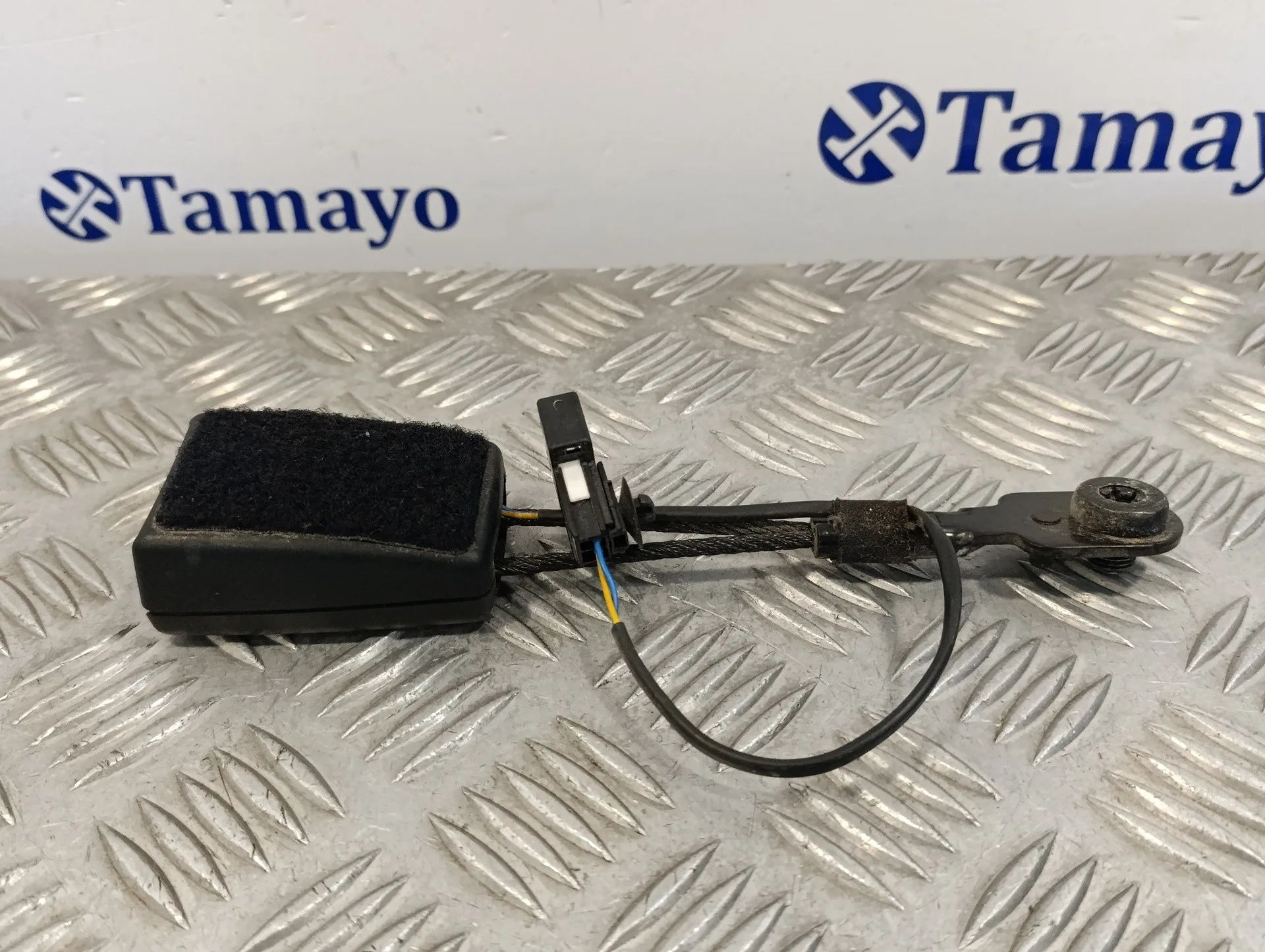 Enganche Cinturon Delantero Izquierdo para Opel Astra J Sports Tourer