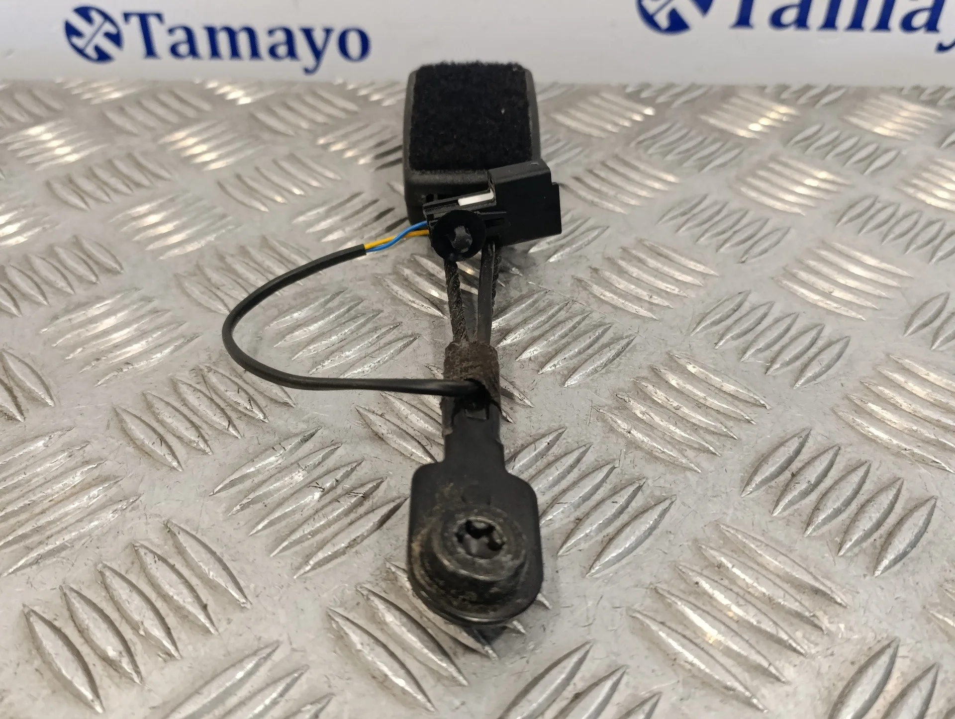 Enganche Cinturon Delantero Izquierdo para Opel Astra J Sports Tourer