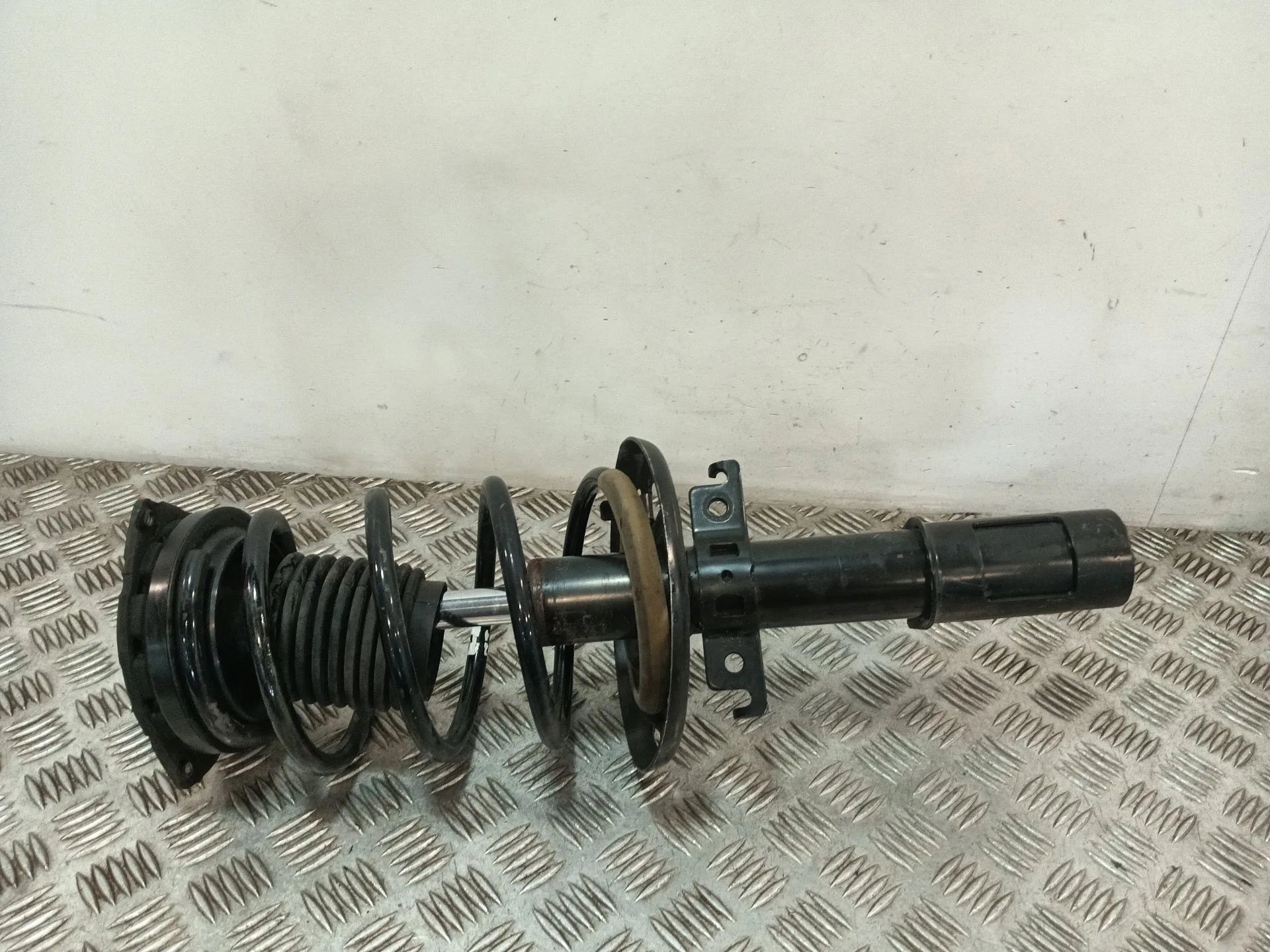 Amortiguador Delantero Izquierdo para Renault Megane Iii Berlina 5 P