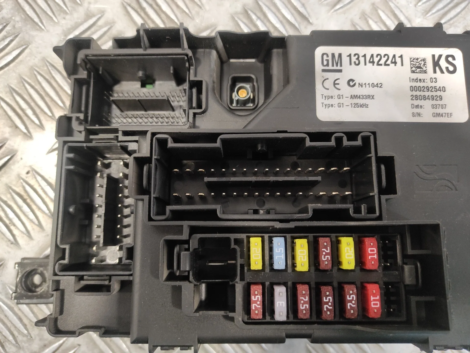 Caja Reles / Fusibles para Opel Corsa D
