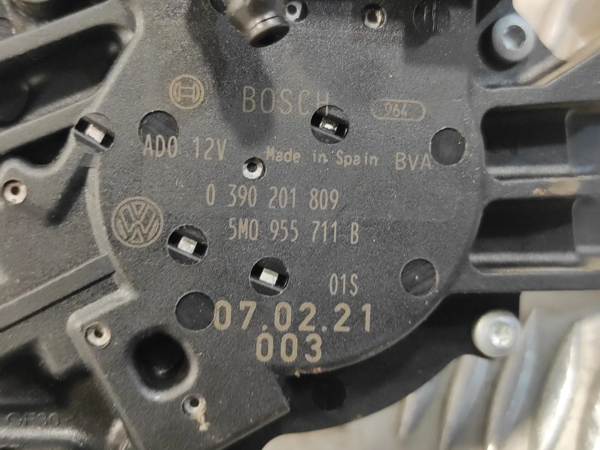 Motor Limpia Trasero para Volkswagen Golf Plus (5M1)
