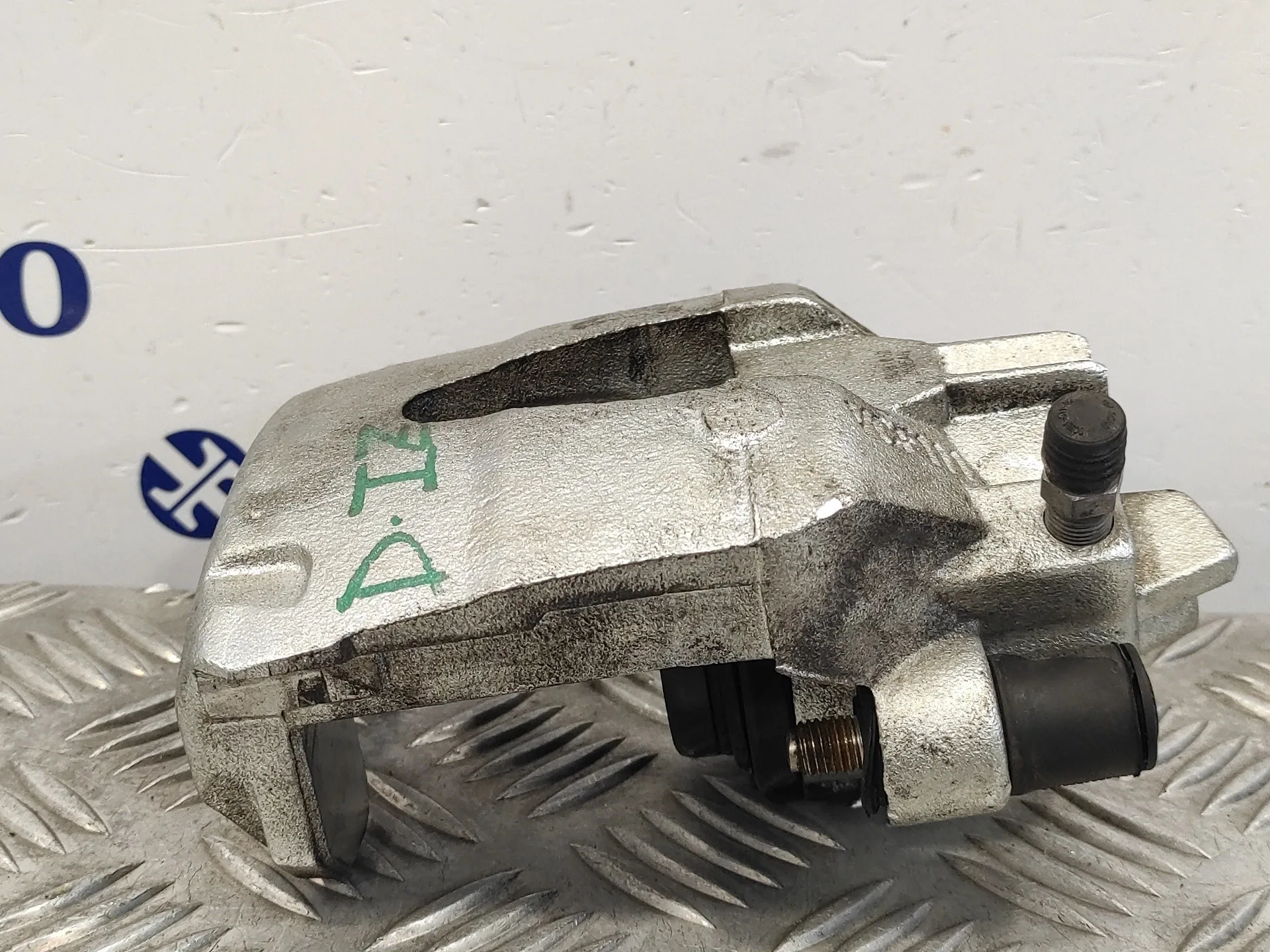 Pinza Freno Delantera Izquierda para Volkswagen Polo