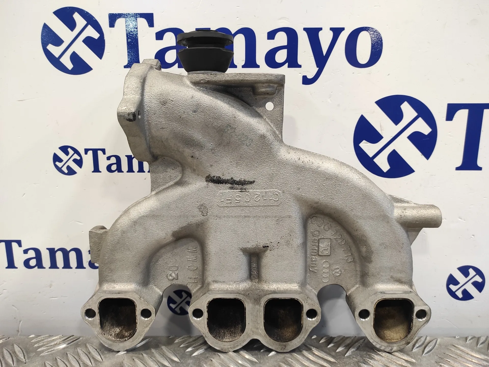 Colector Admision para Volkswagen Jetta (1K2)