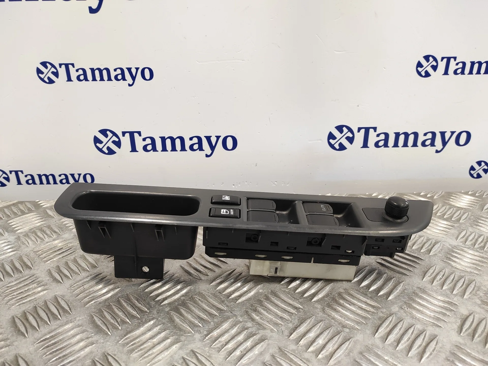 Mando Elevalunas Delantero Izquierdo para Suzuki Swift Berlina (Mz)
