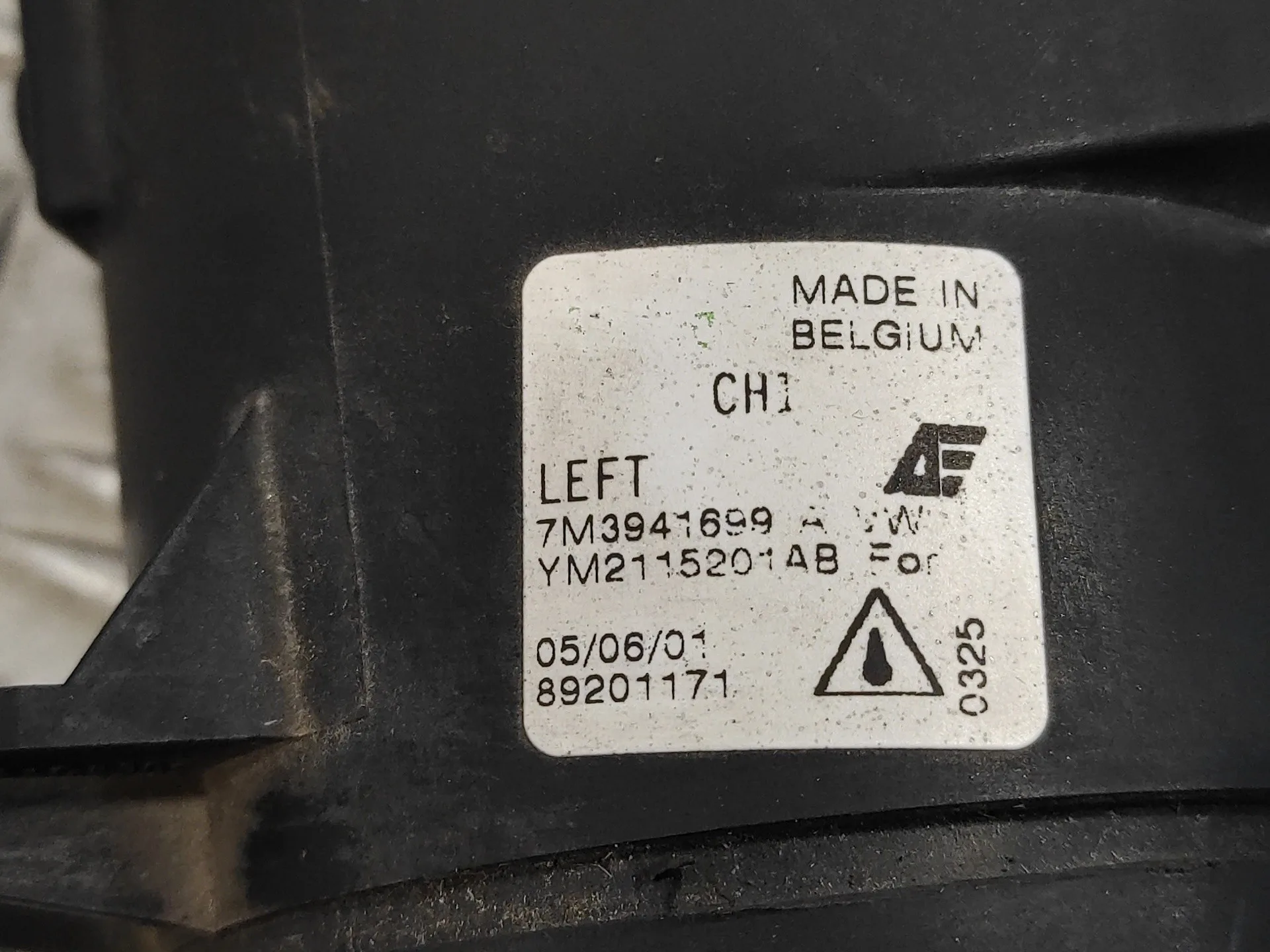 Faro Antiniebla Izquierdo para Volkswagen Sharan (7M6/7M9)