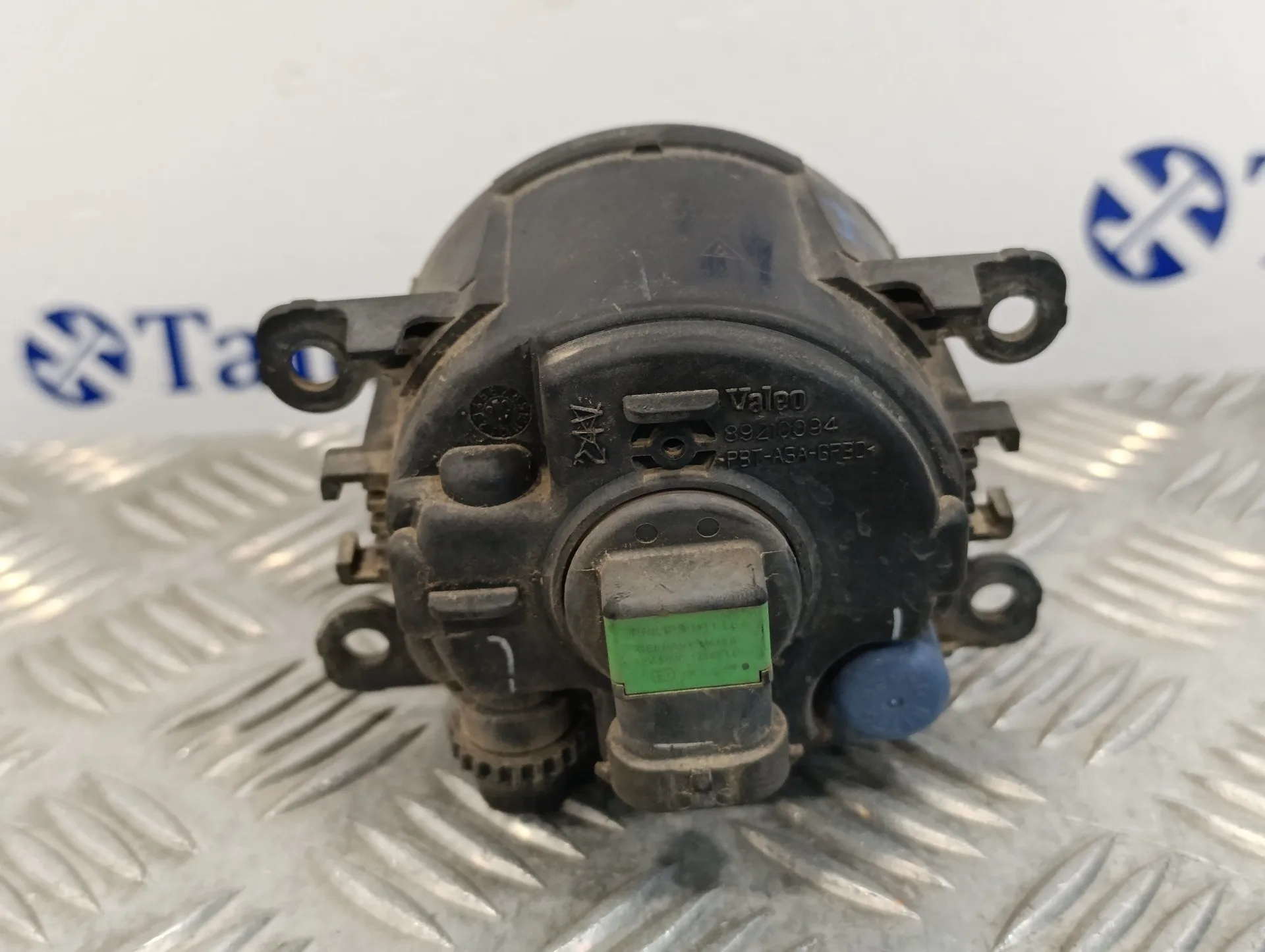 Faro Antiniebla Izquierdo para Suzuki Swift Berlina (Mz)