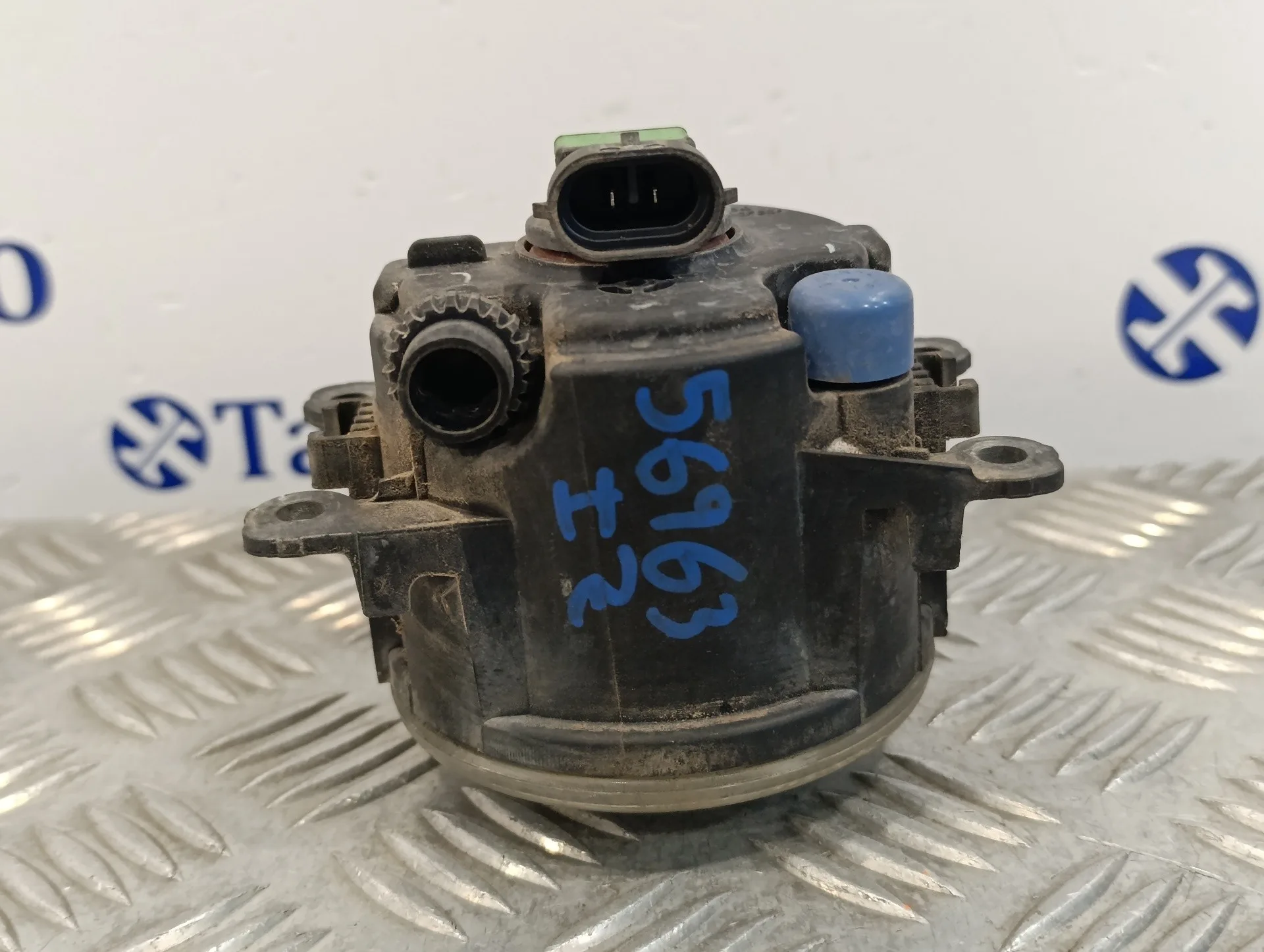 Faro Antiniebla Izquierdo para Suzuki Swift Berlina (Mz)