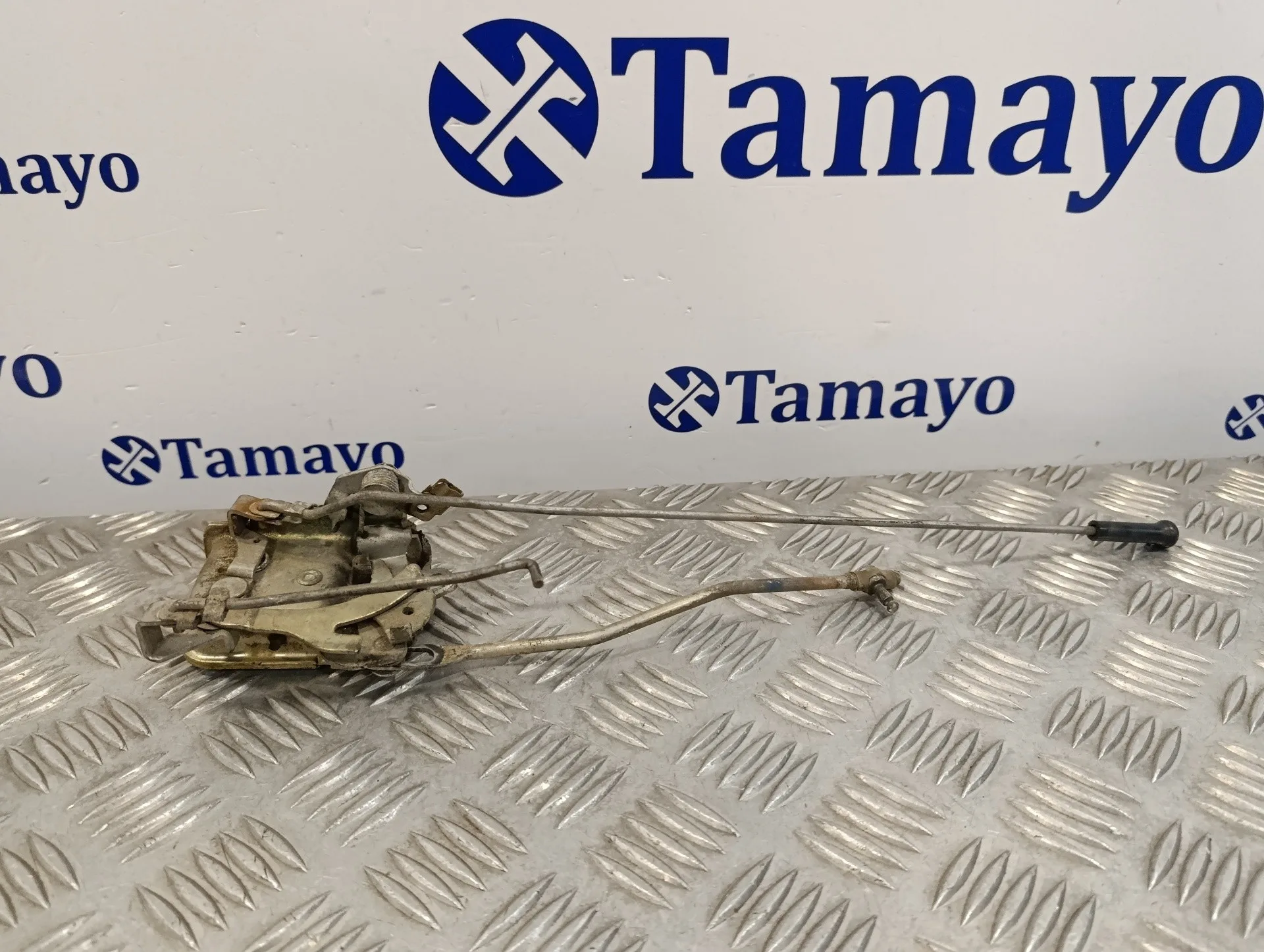 Cerradura Puerta Delantera Izquierda para Mitsubishi Montero (L040)