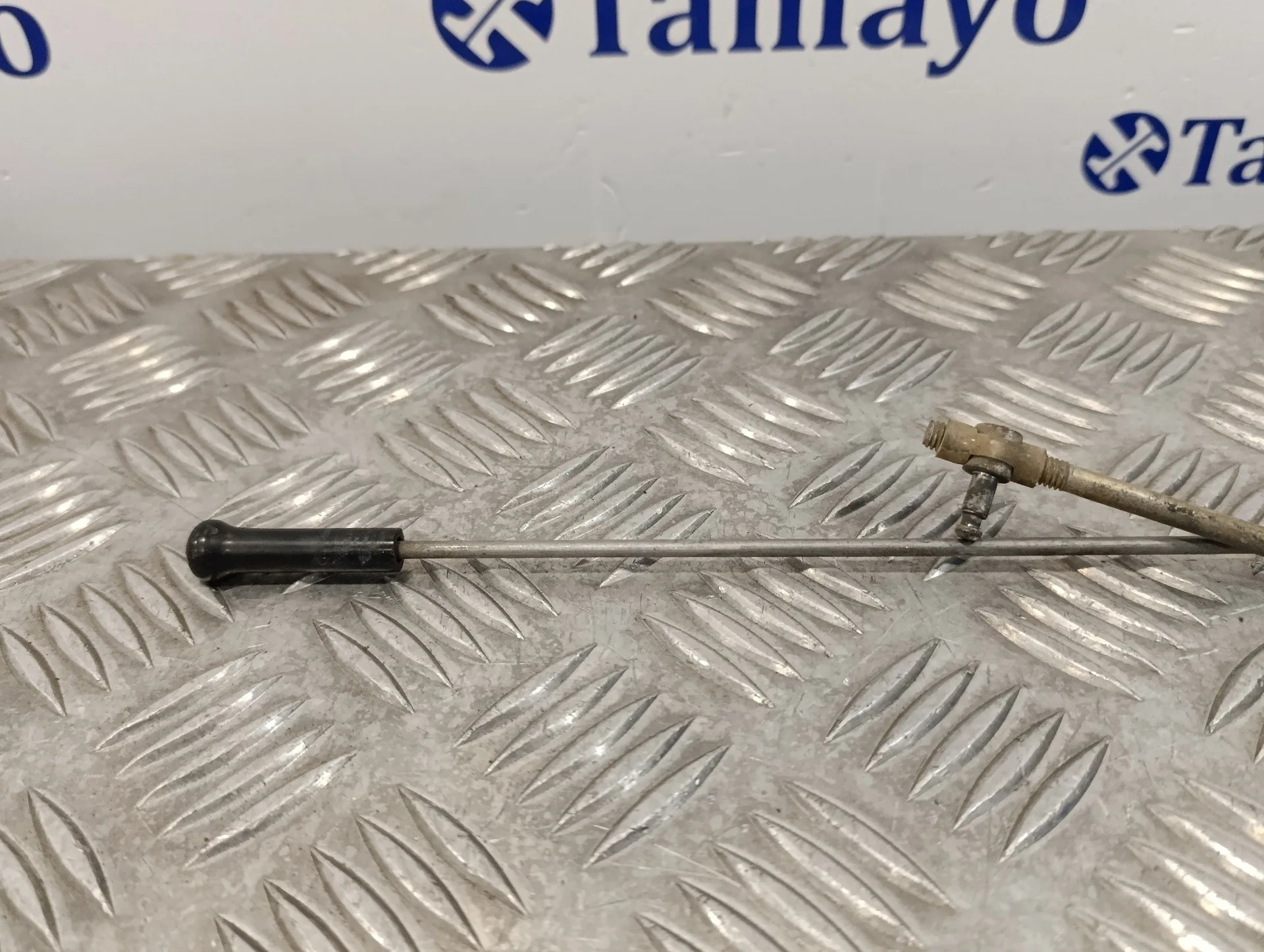 Cerradura Puerta Delantera Izquierda para Mitsubishi Montero (L040)