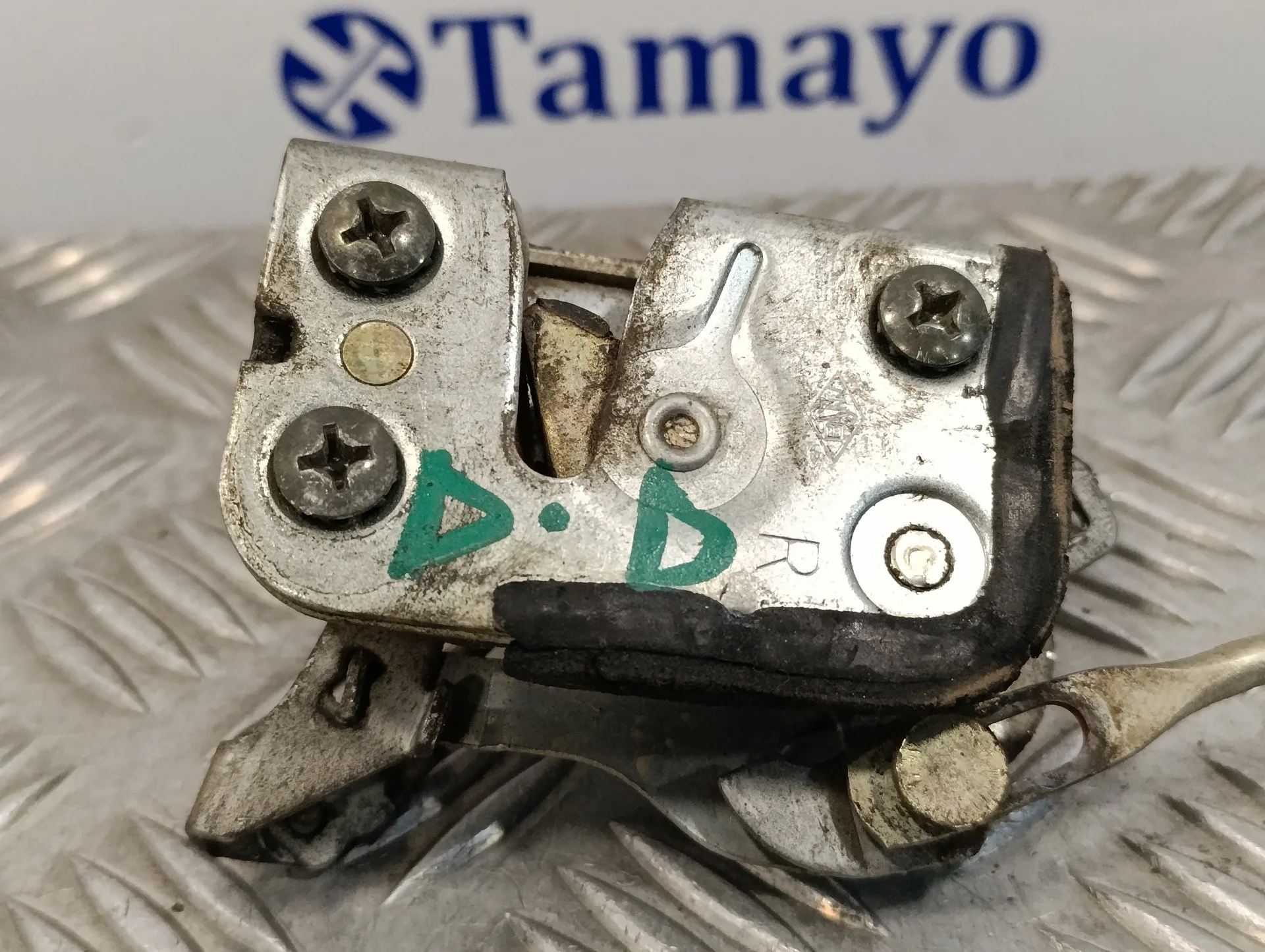 Cerradura Puerta Delantera Derecha para Mitsubishi Montero (L040)