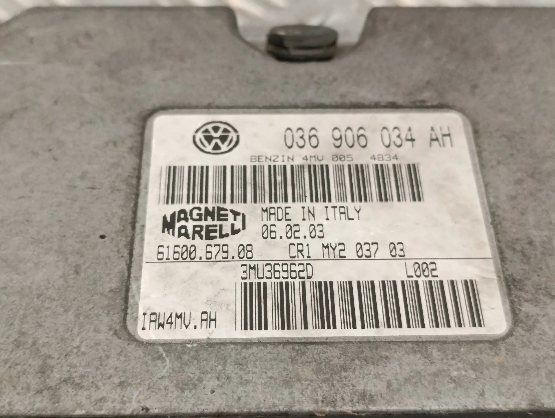 Centralita Motor Uce para Seat Ibiza (6L1)