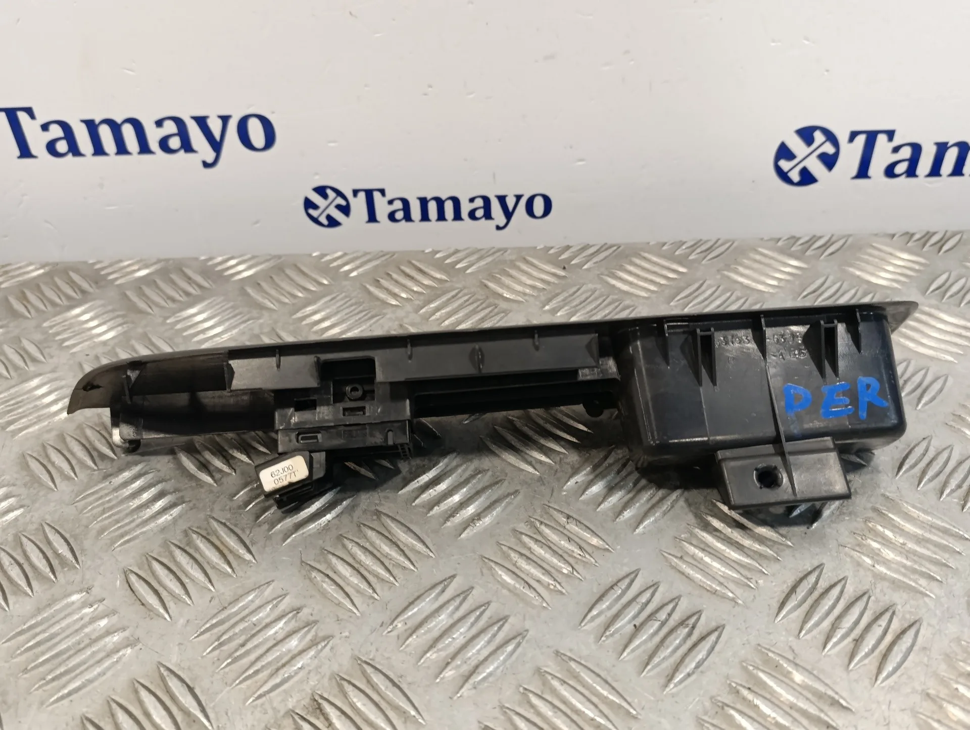 Mando Elevalunas Delantero Derecho para Suzuki Swift Berlina (Mz)