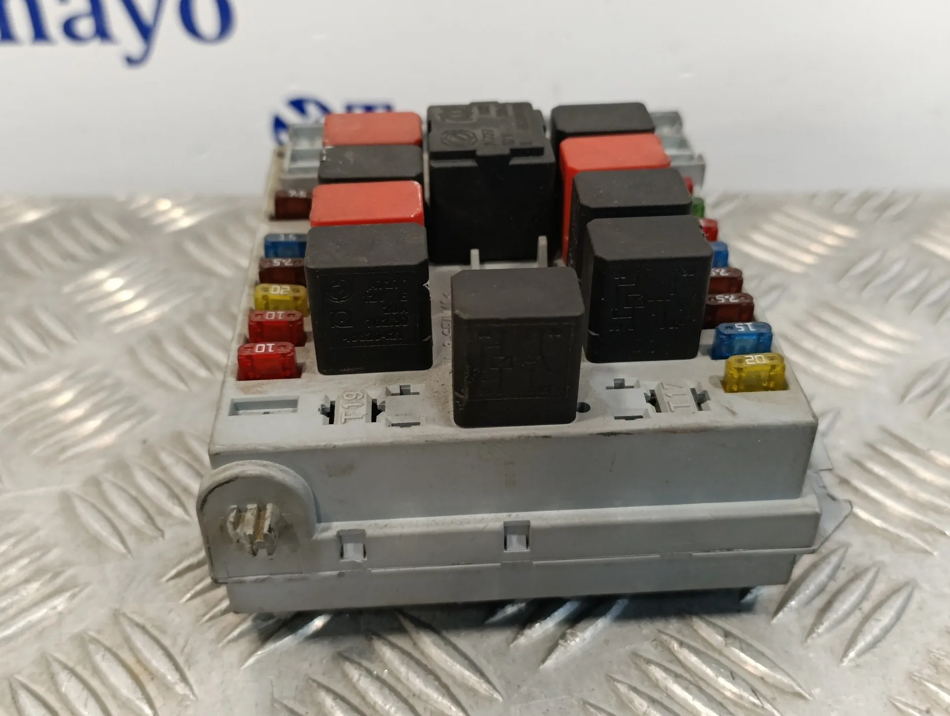 Caja Reles / Fusibles para Fiat Punto Berlina (188)