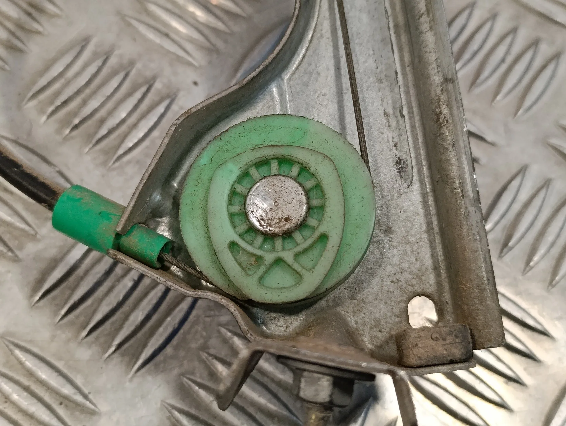 Elevalunas Delantero Derecho para Peugeot 206 Cc