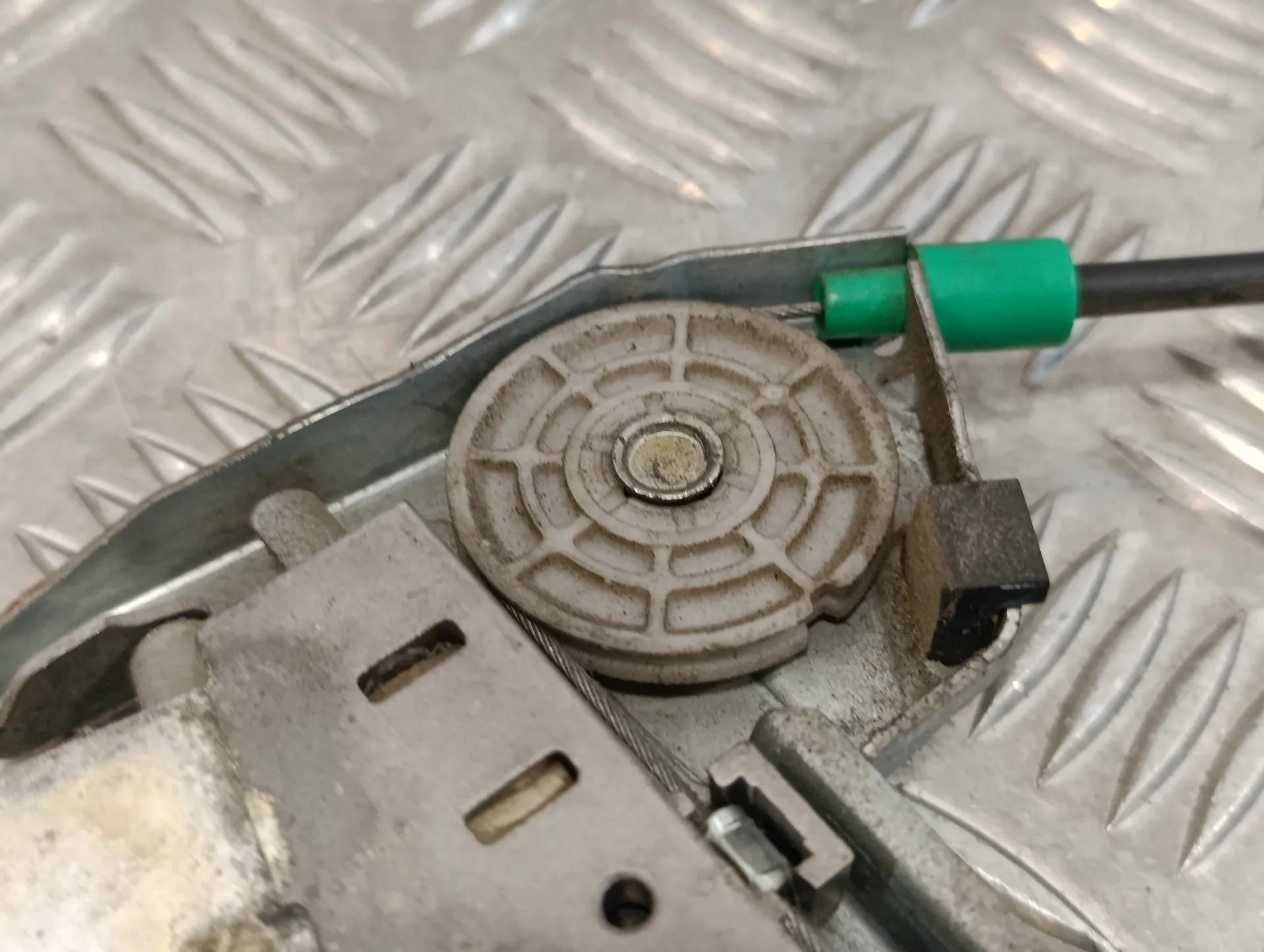 Elevalunas Delantero Derecho para Peugeot 206 Cc