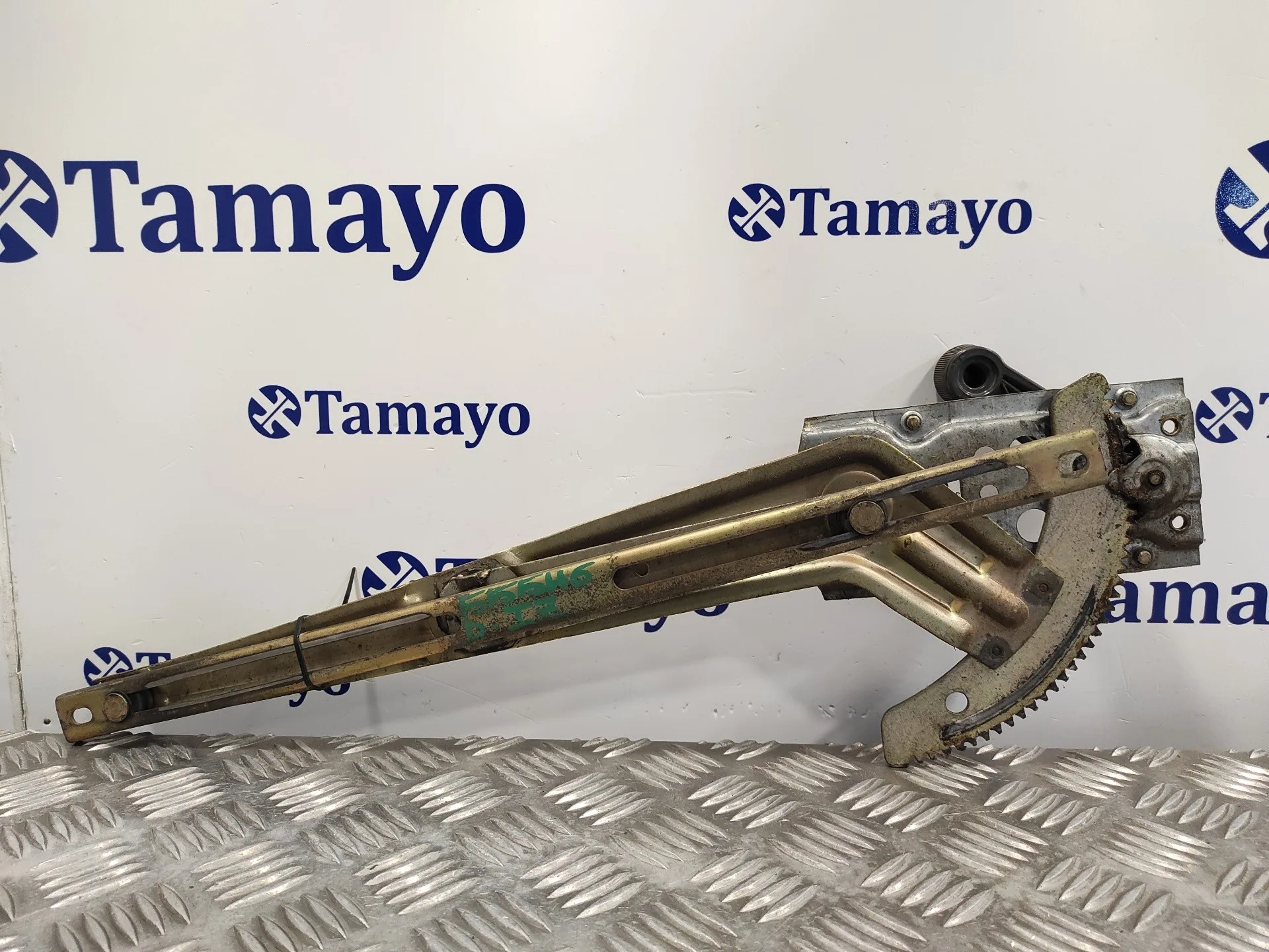 Elevalunas Delantero Derecho para Mitsubishi Montero (L040)