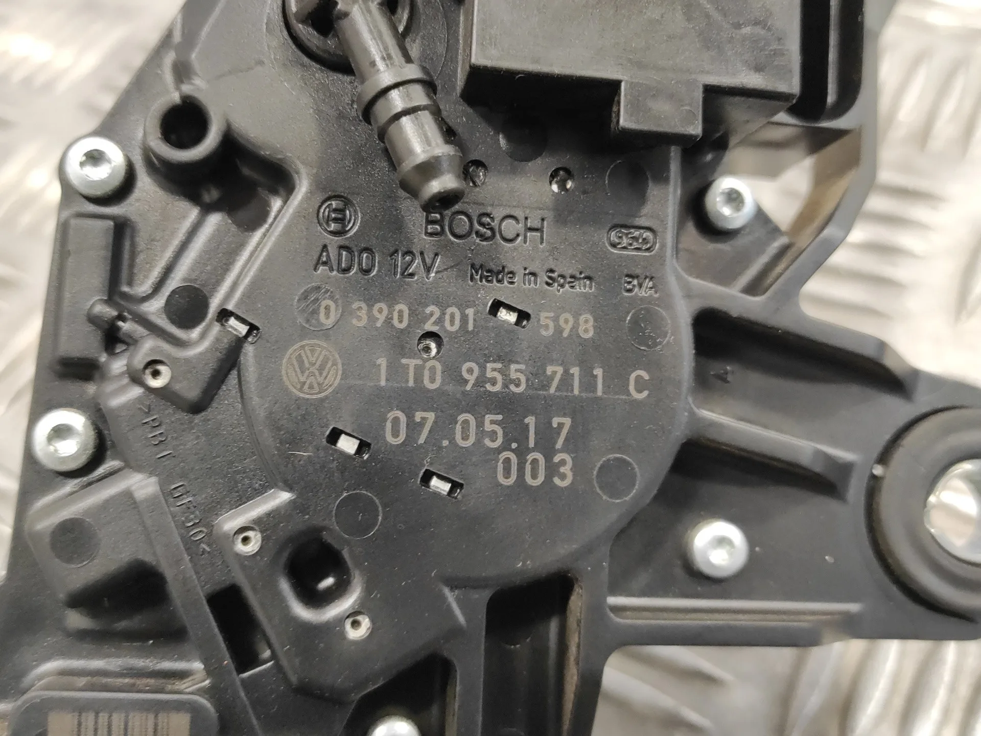 Motor Limpia Trasero para Volkswagen Touran (1T2)