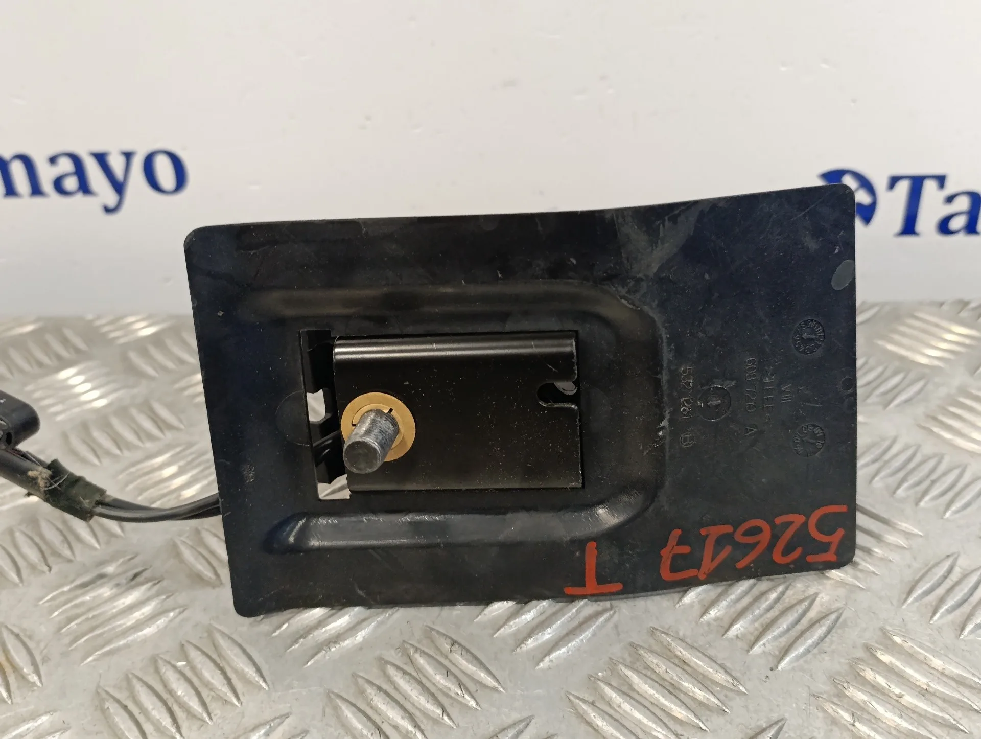 Enganche Cinturon Trasero Central para Mini Mini (R56)