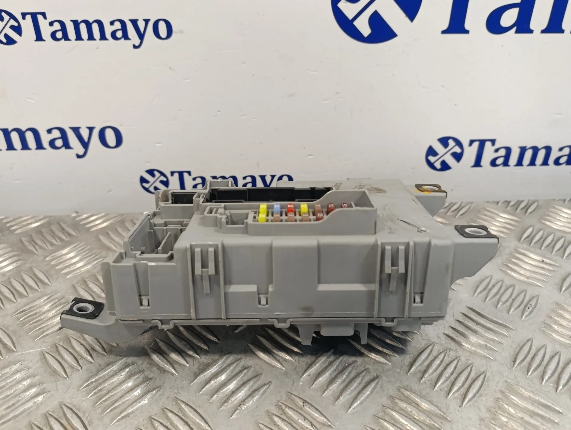 Caja Reles / Fusibles para Fiat Doblo