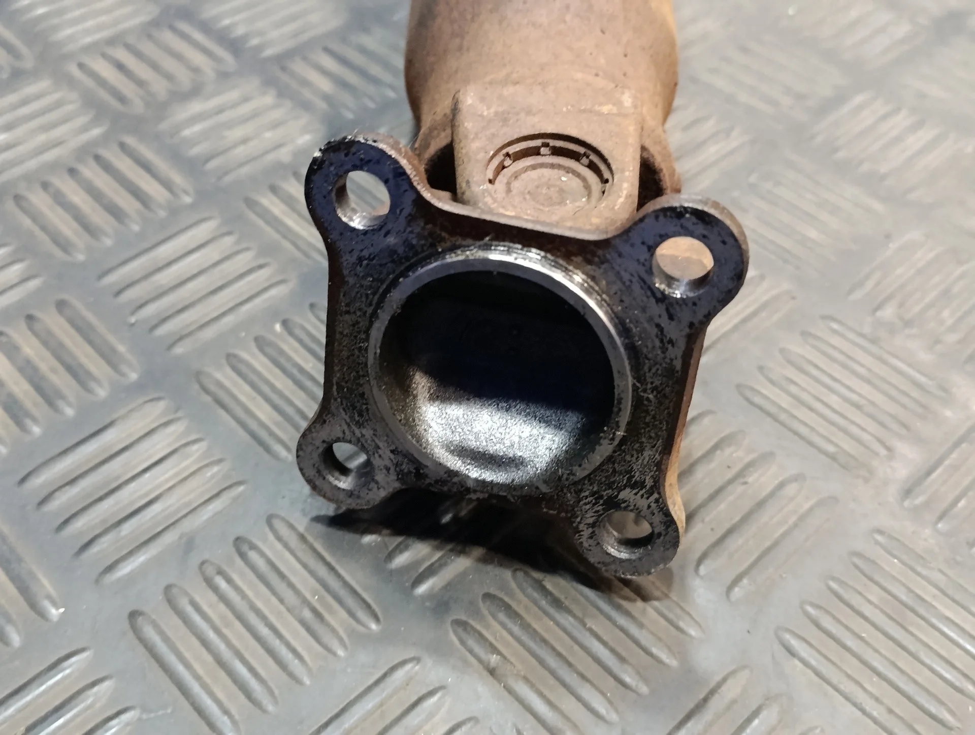 Transmision Central para Nissan X-Trail (T30)
