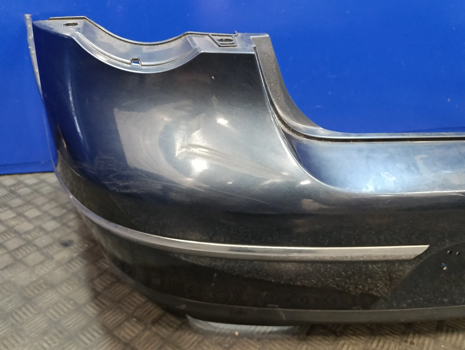 Paragolpes Trasero para Volkswagen Passat Berlina (3C2)