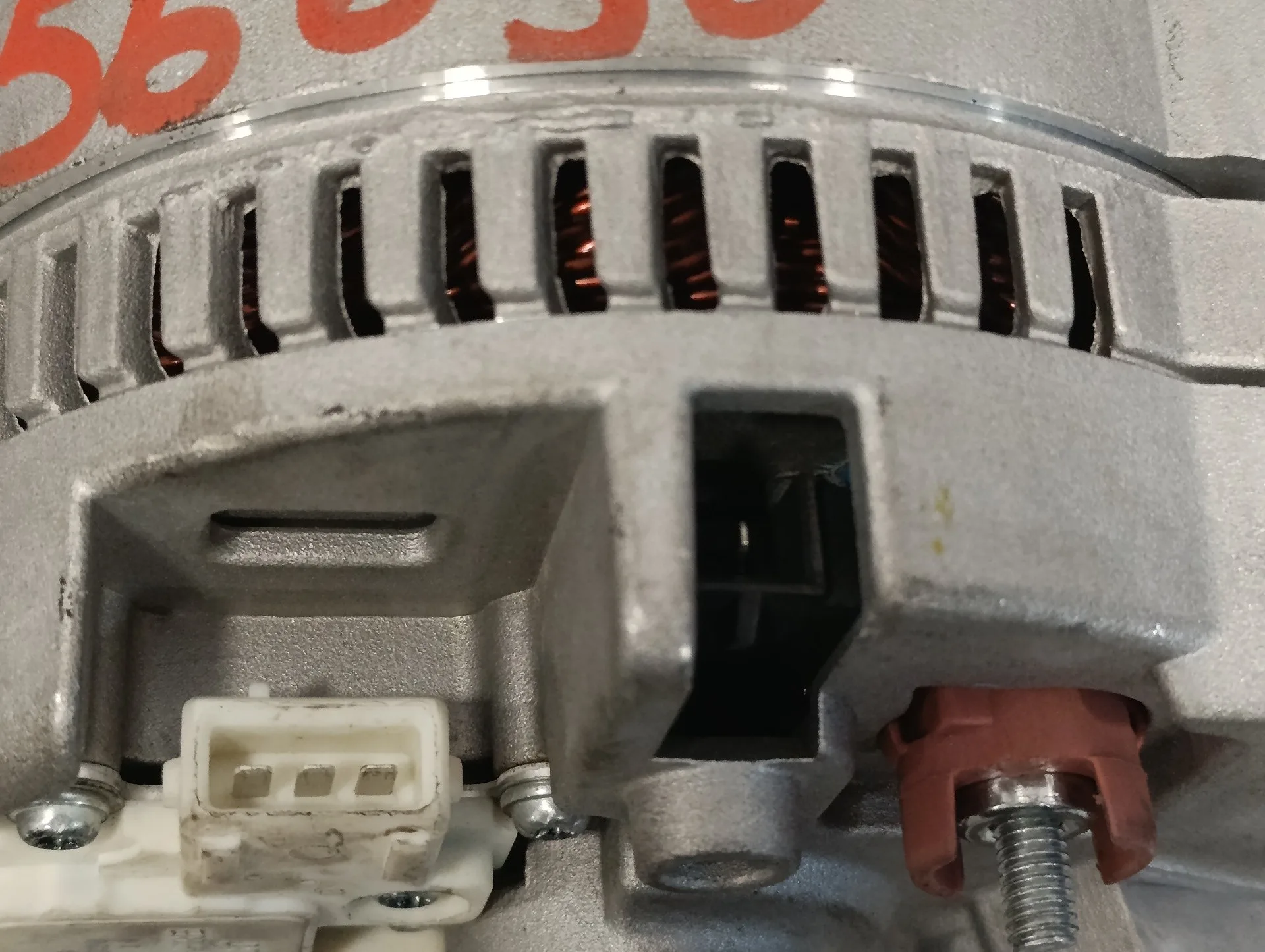 Alternador para Ford Mondeo Berlina (Gd)