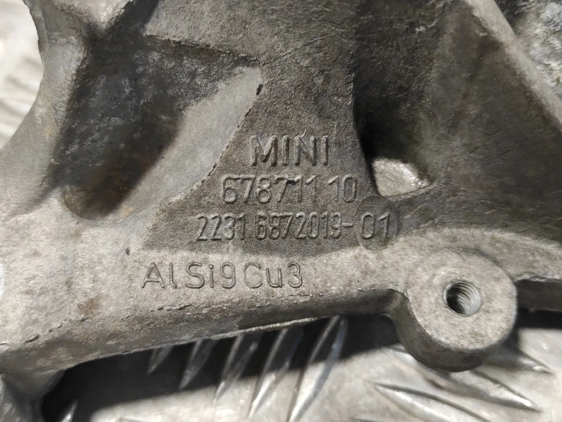 Soporte Motor Izquierdo para Mini Mini (R56)