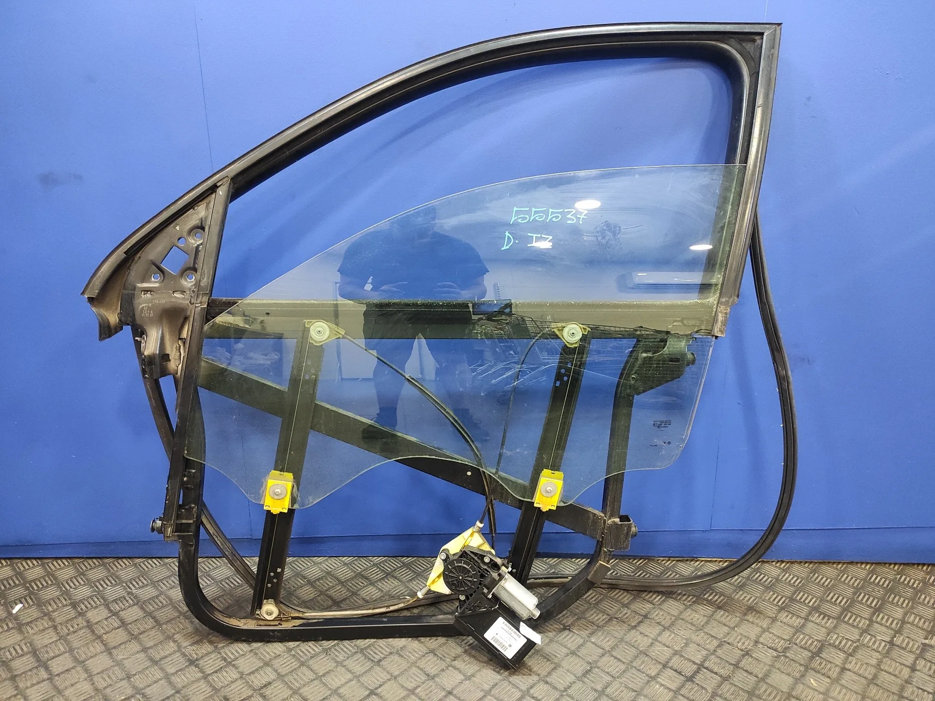 Elevalunas Delantero Izquierdo para Volkswagen Touareg (7L6)