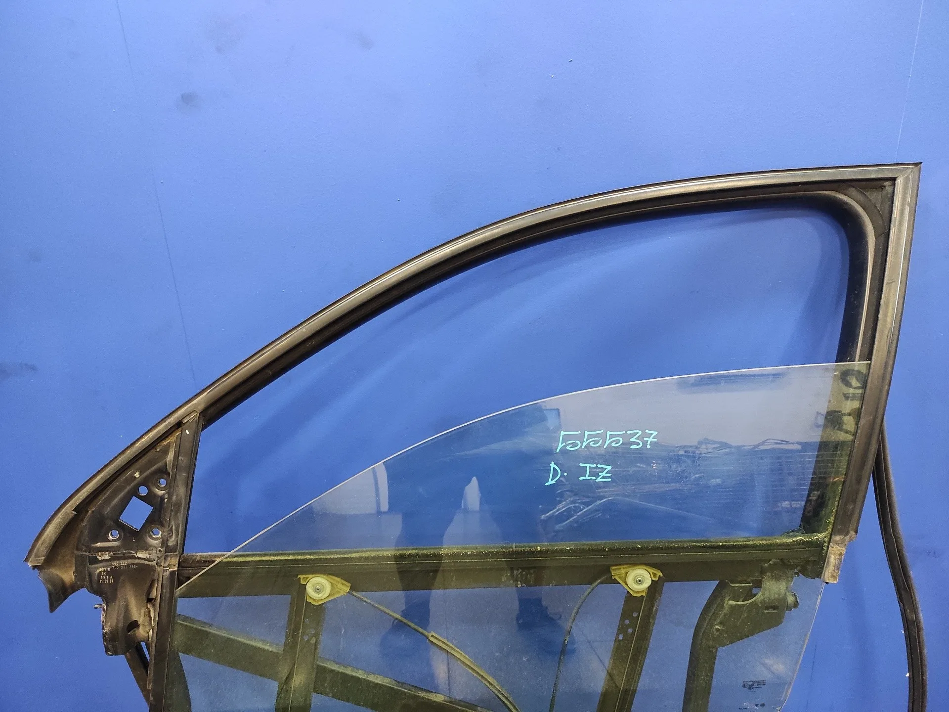 Elevalunas Delantero Izquierdo para Volkswagen Touareg (7L6)