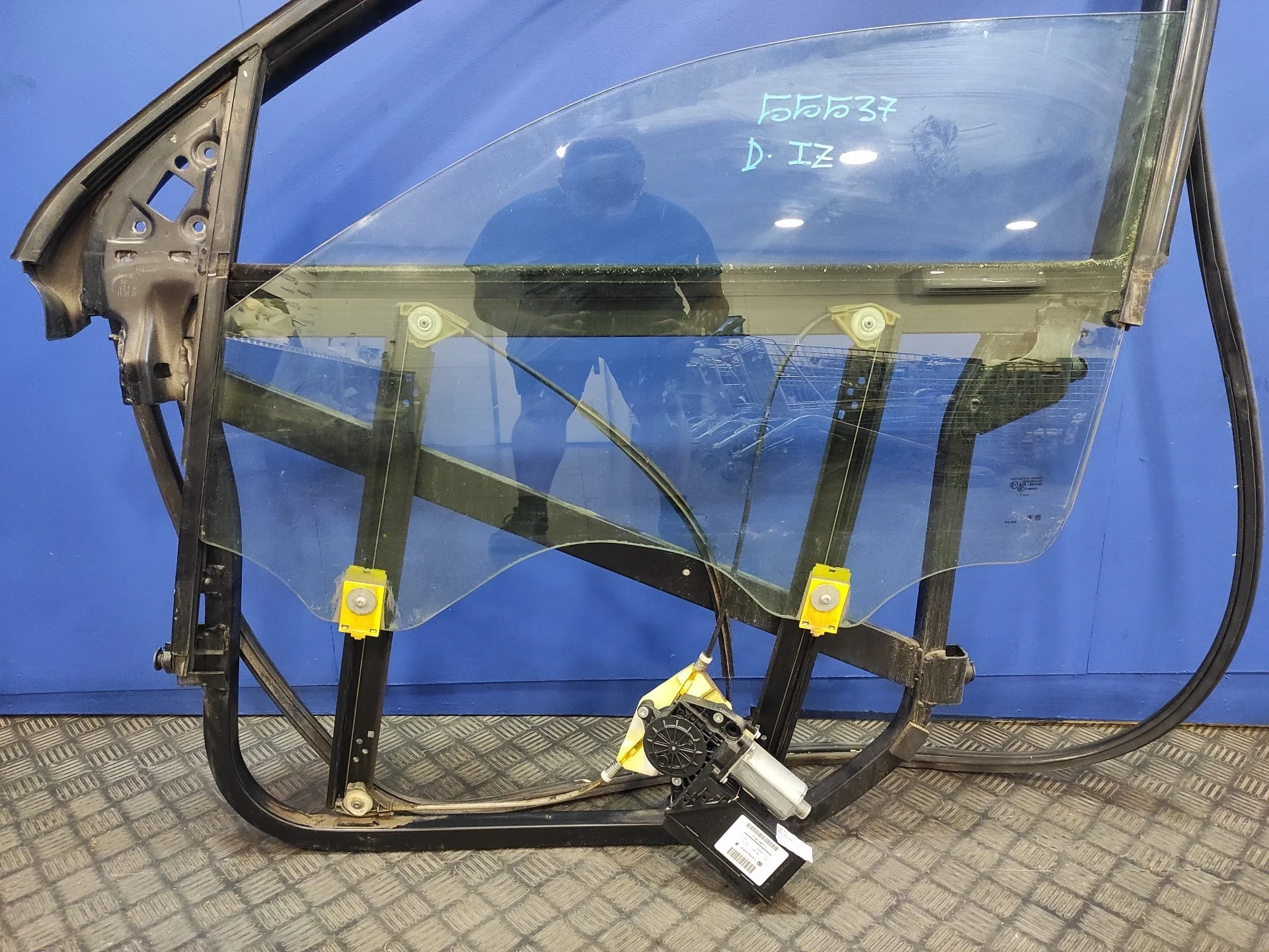 Elevalunas Delantero Izquierdo para Volkswagen Touareg (7L6)
