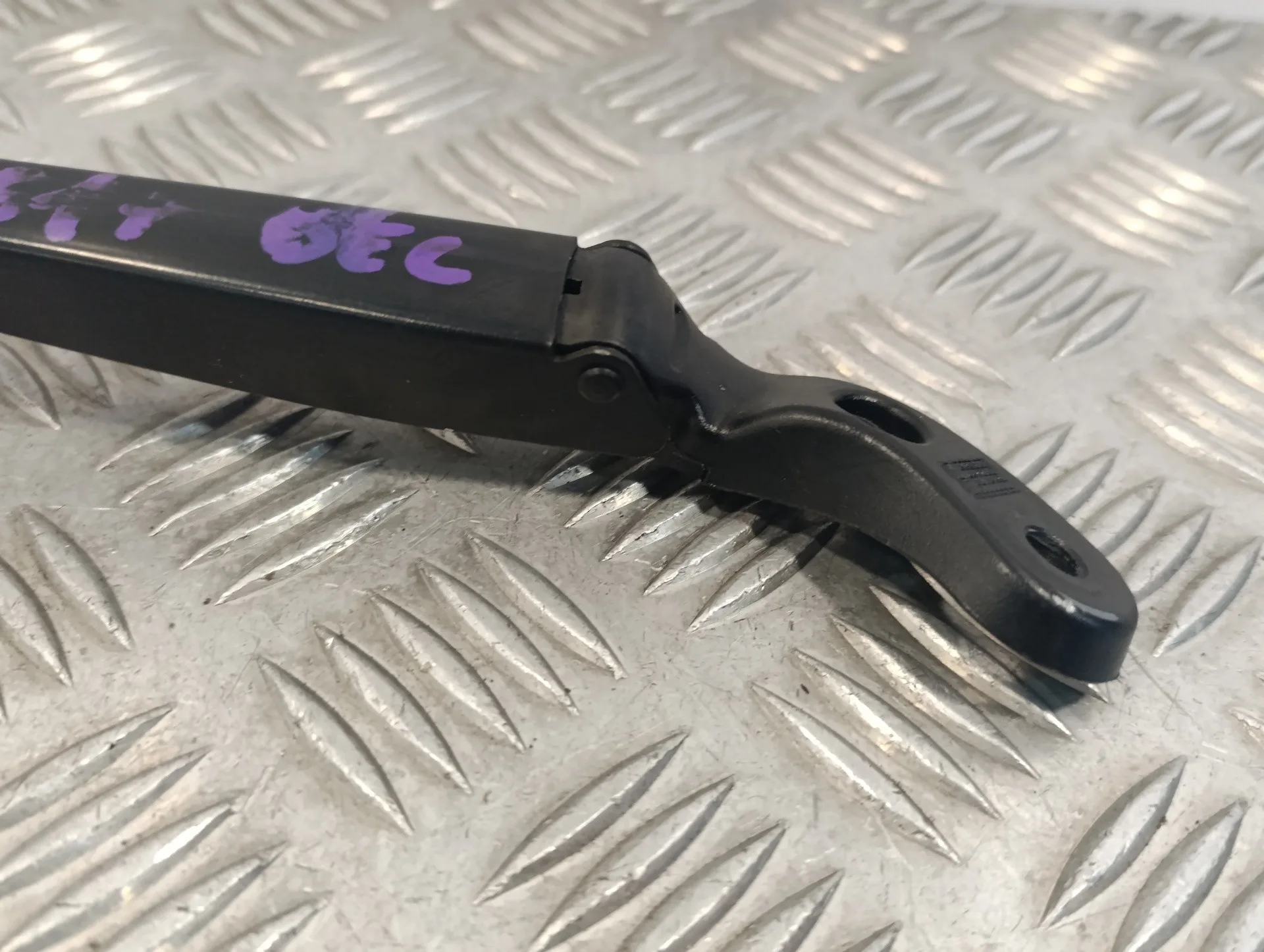 Brazo Limpia Delantero Derecho para Mini Mini (R56)
