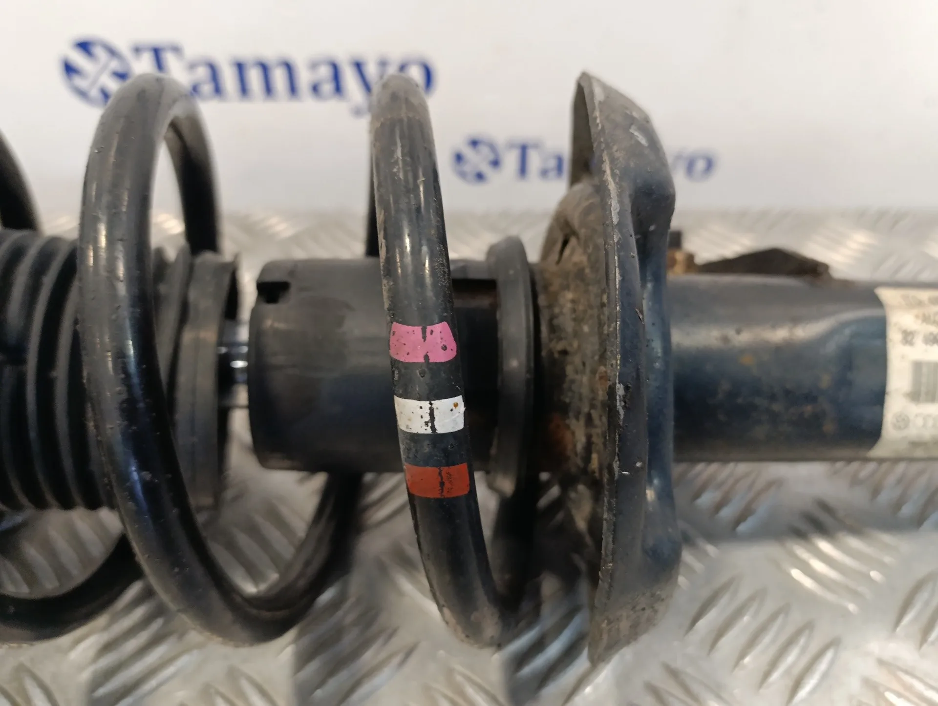 Amortiguador Delantero Derecho para Audi A3 (8P)