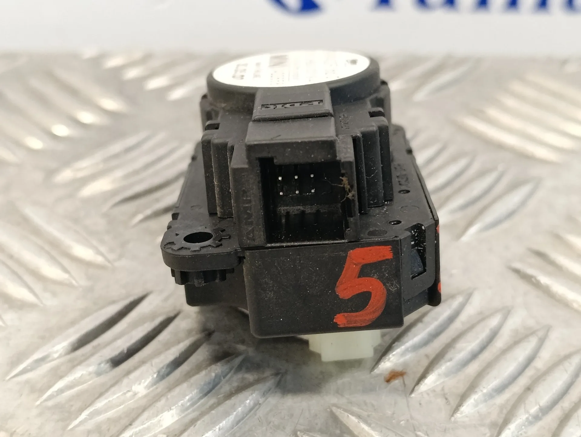 Motor Apertura Trampillas Climatizador para Mini Mini (R56)
