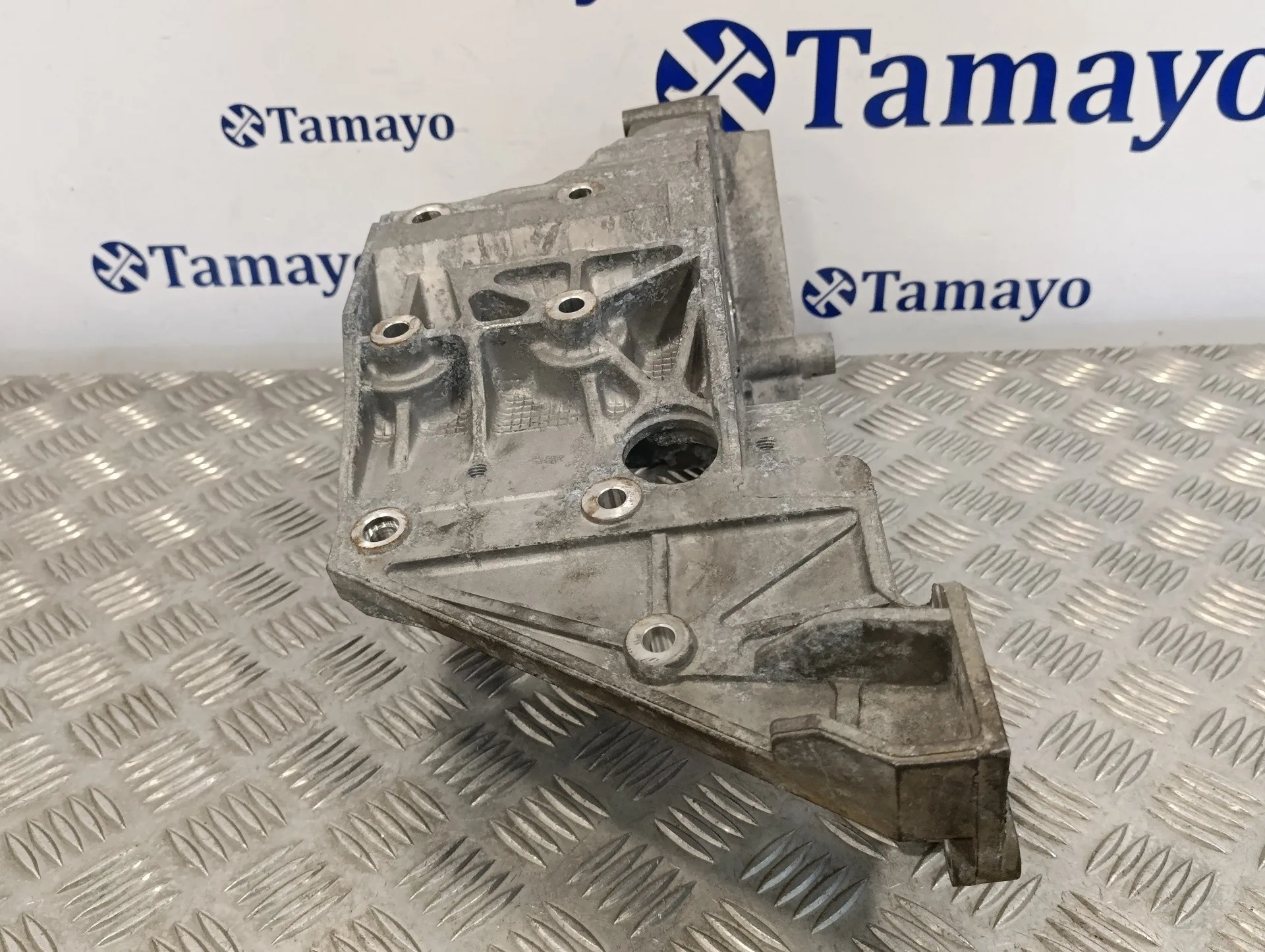 Soporte Bomba Inyeccion para Chrysler Voyager (Rg)