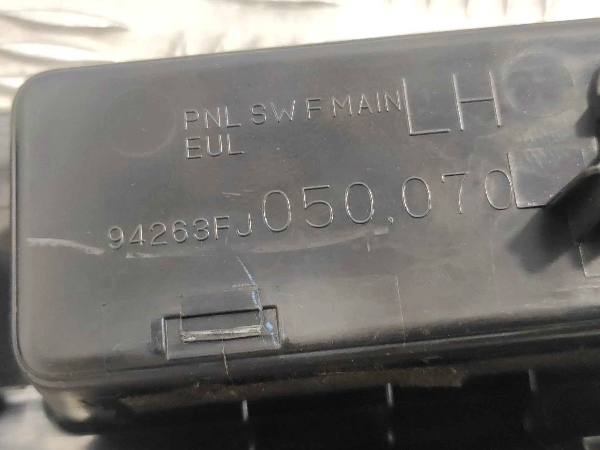 Mando Elevalunas Delantero Izquierdo para Subaru Xv