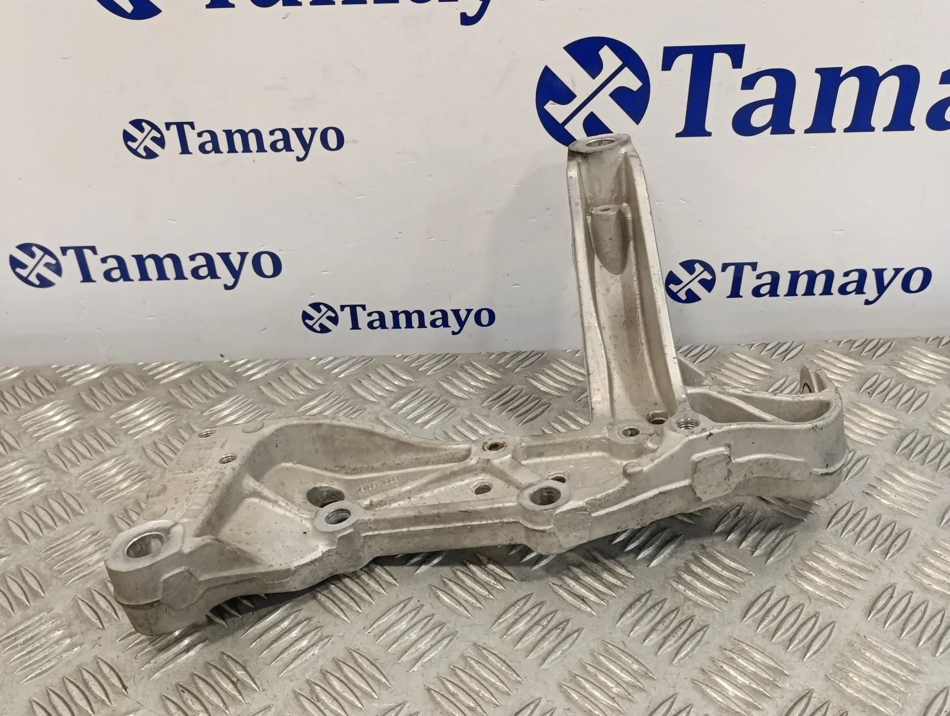 Soporte Brazo Suspension Delantero Izquierdo para Volkswagen Touran (1T2)