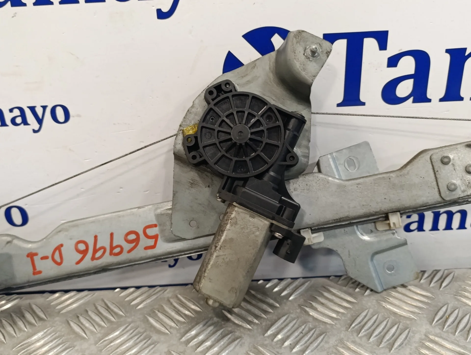 Elevalunas Delantero Izquierdo para Dacia Duster